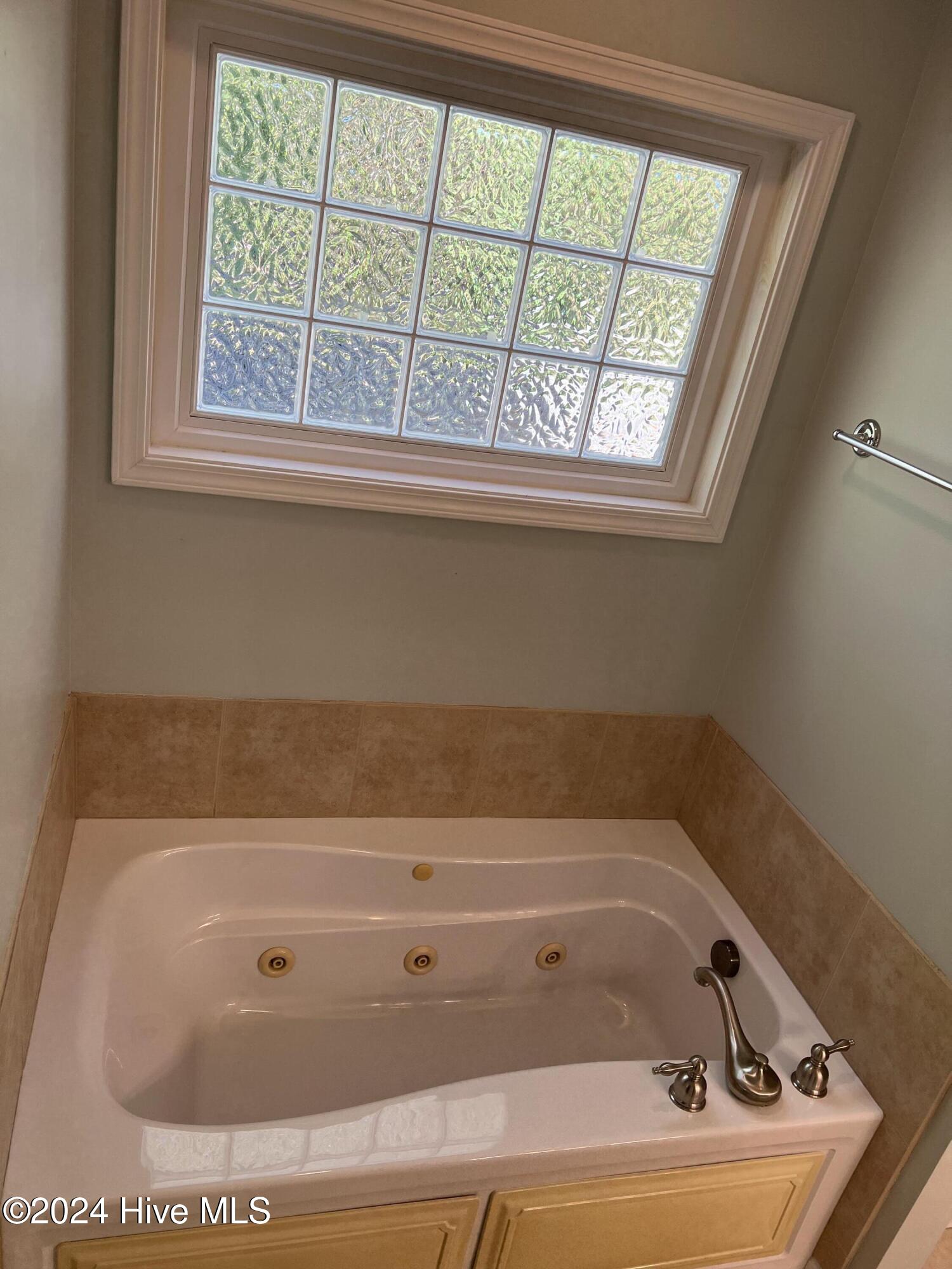 180 Crooked Run Drive Property Photo 13