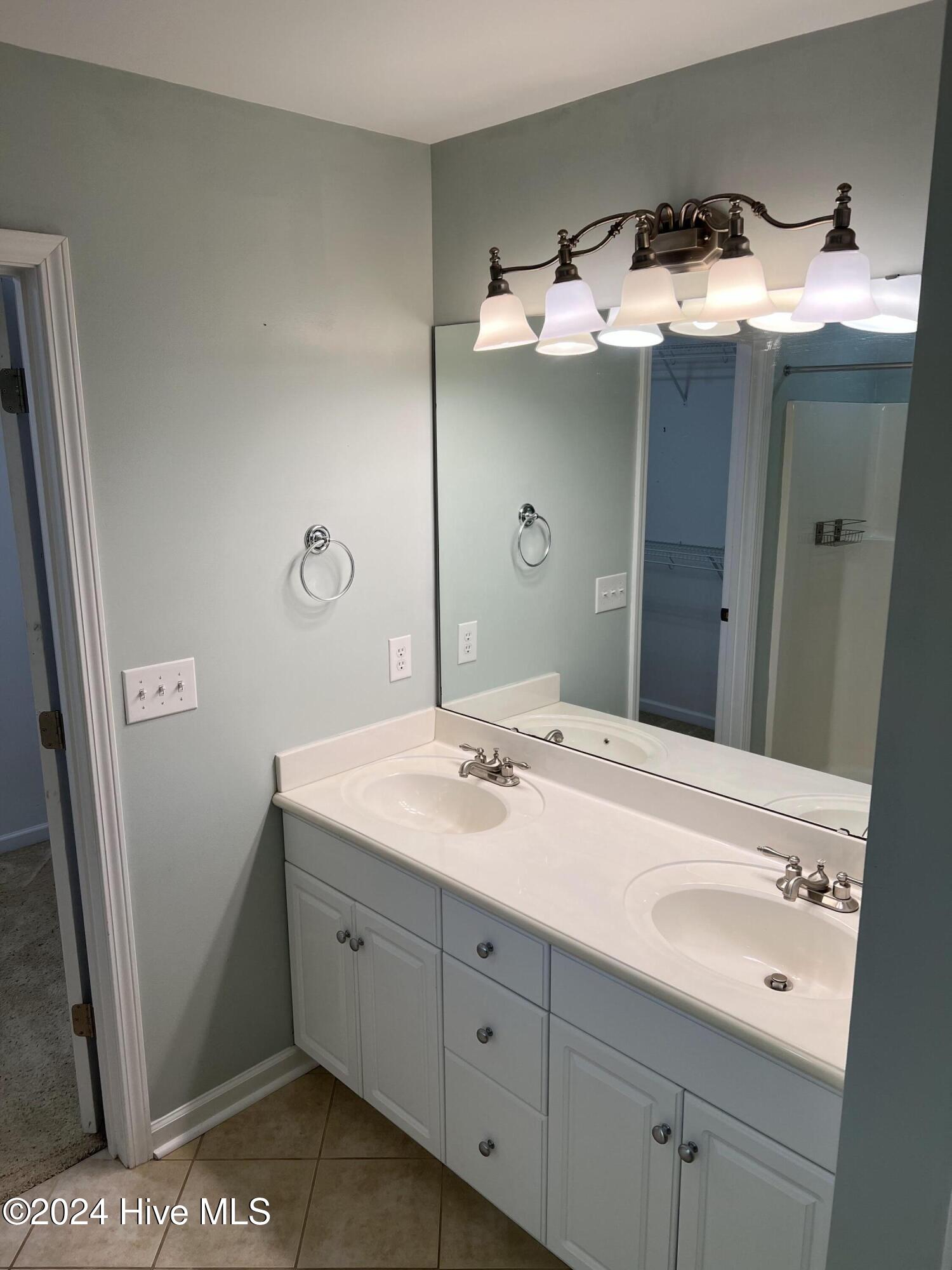 180 Crooked Run Drive Property Photo 14