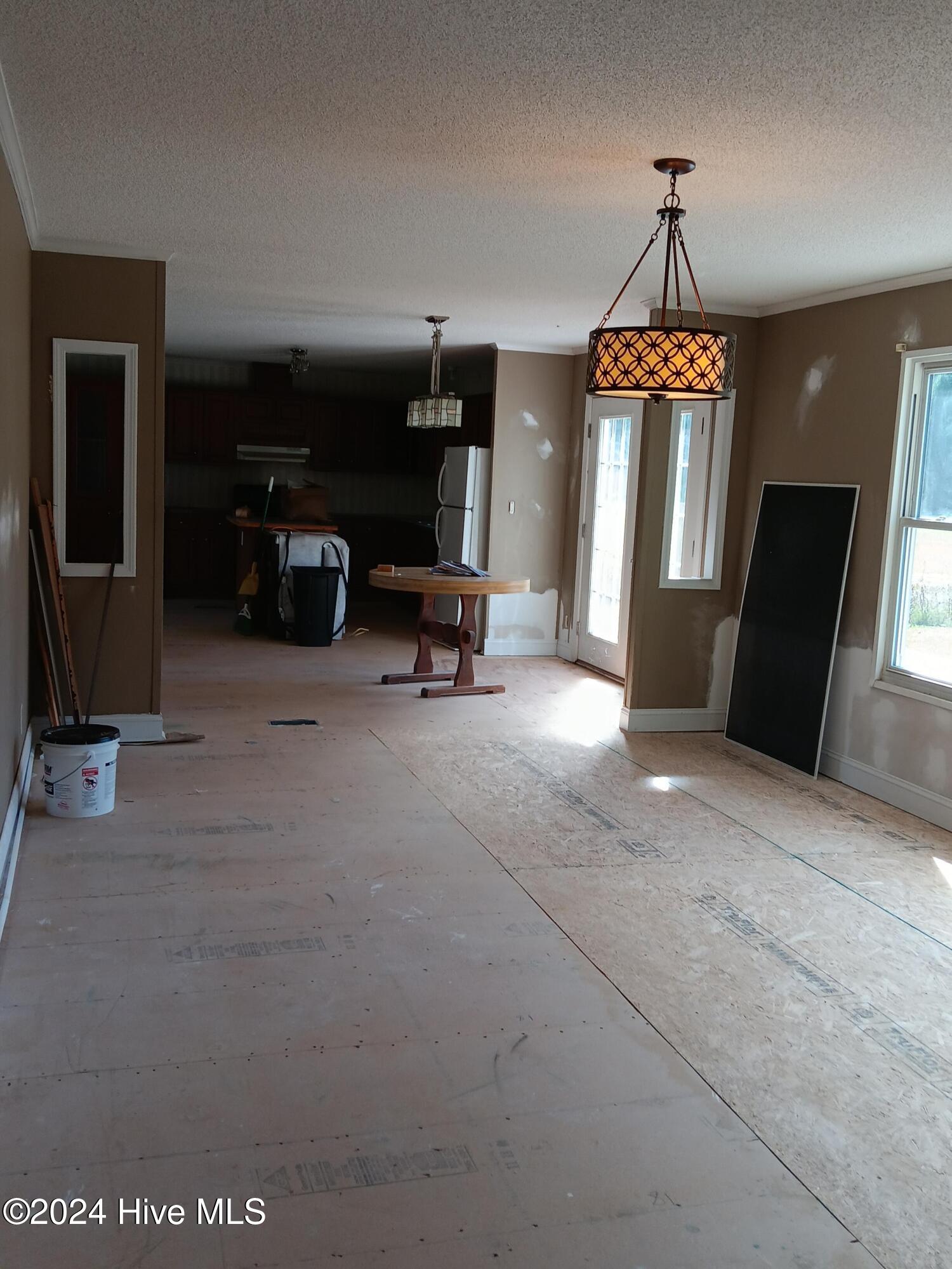173 Weston Drive Property Photo 4