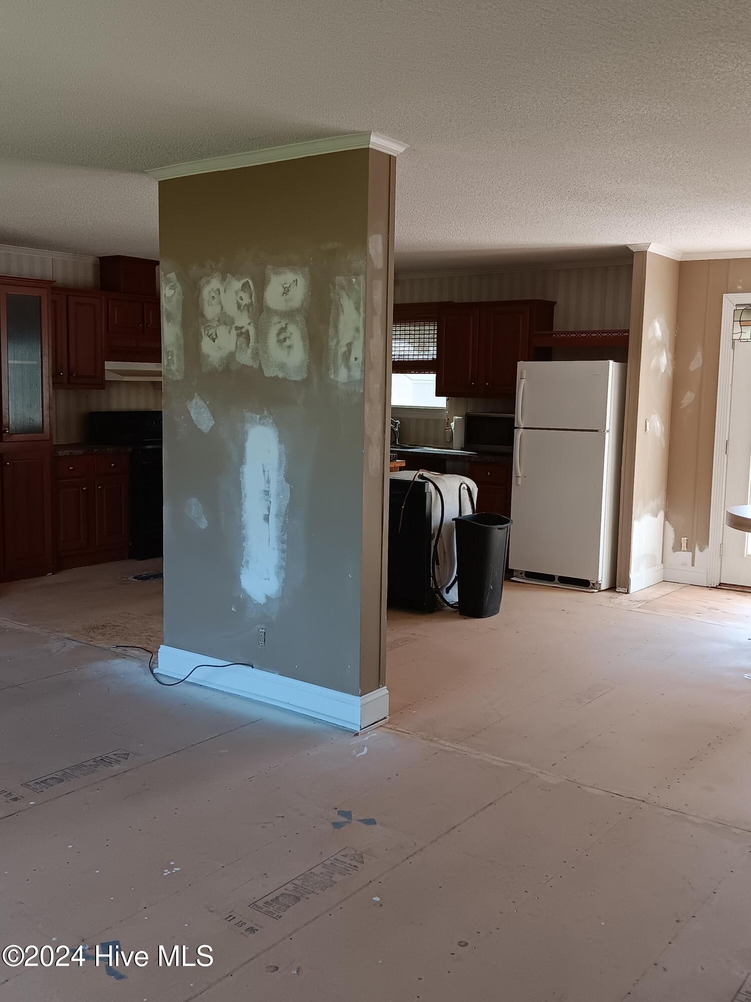 173 Weston Drive Property Photo 8