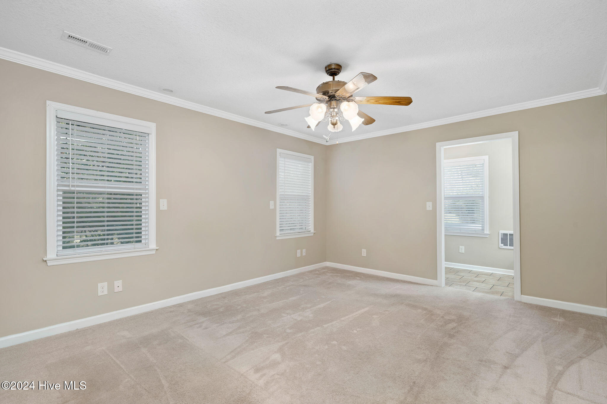 520 E Chelly Street Property Photo 13