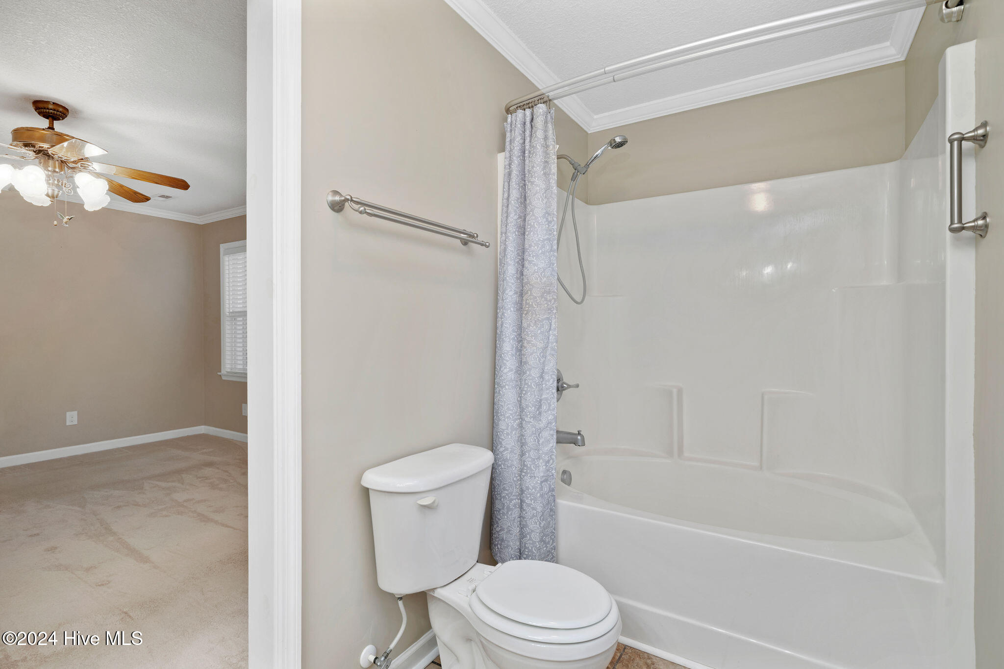 520 E Chelly Street Property Photo 15