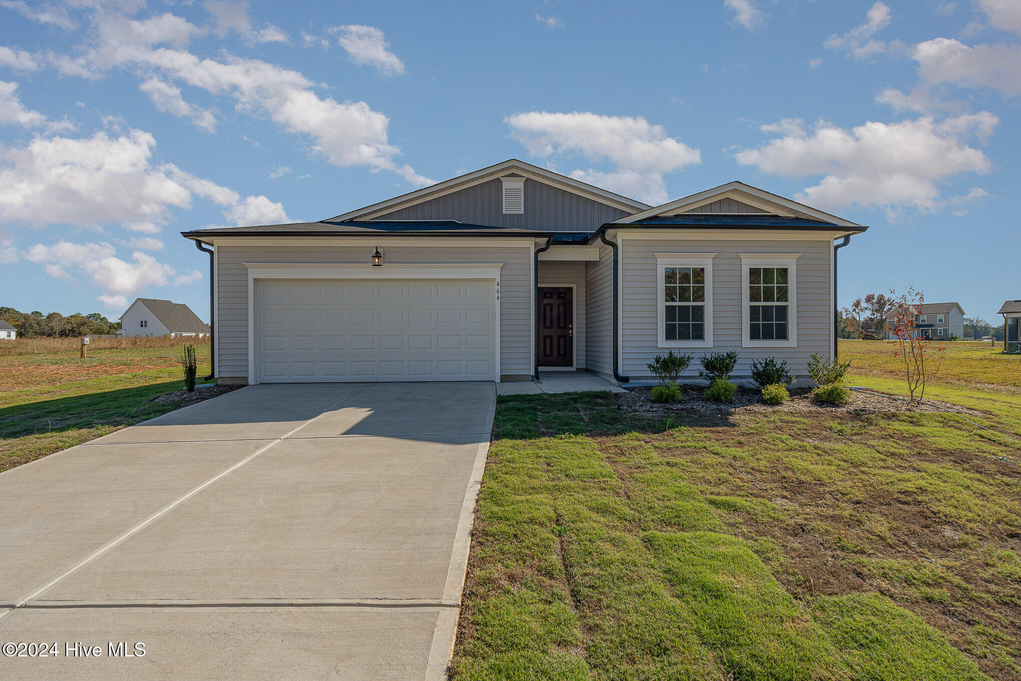 464 Dasu Drive Property Photo 2