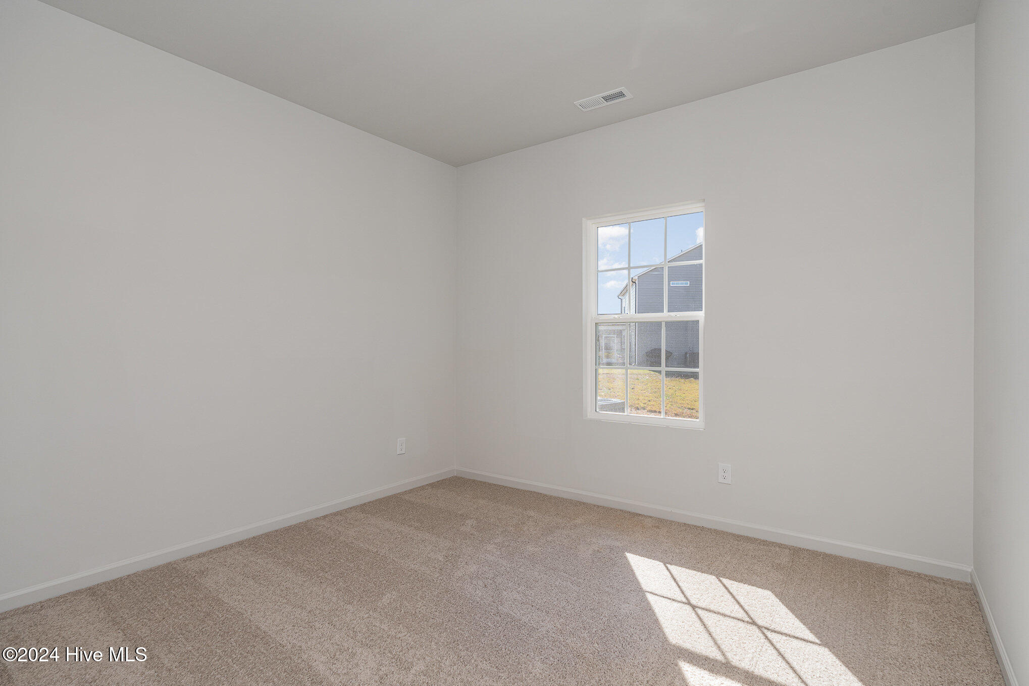 464 Dasu Drive Property Photo 15