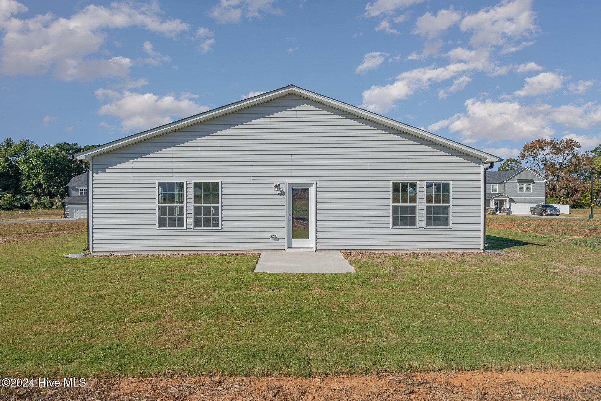 464 Dasu Drive Property Photo 17