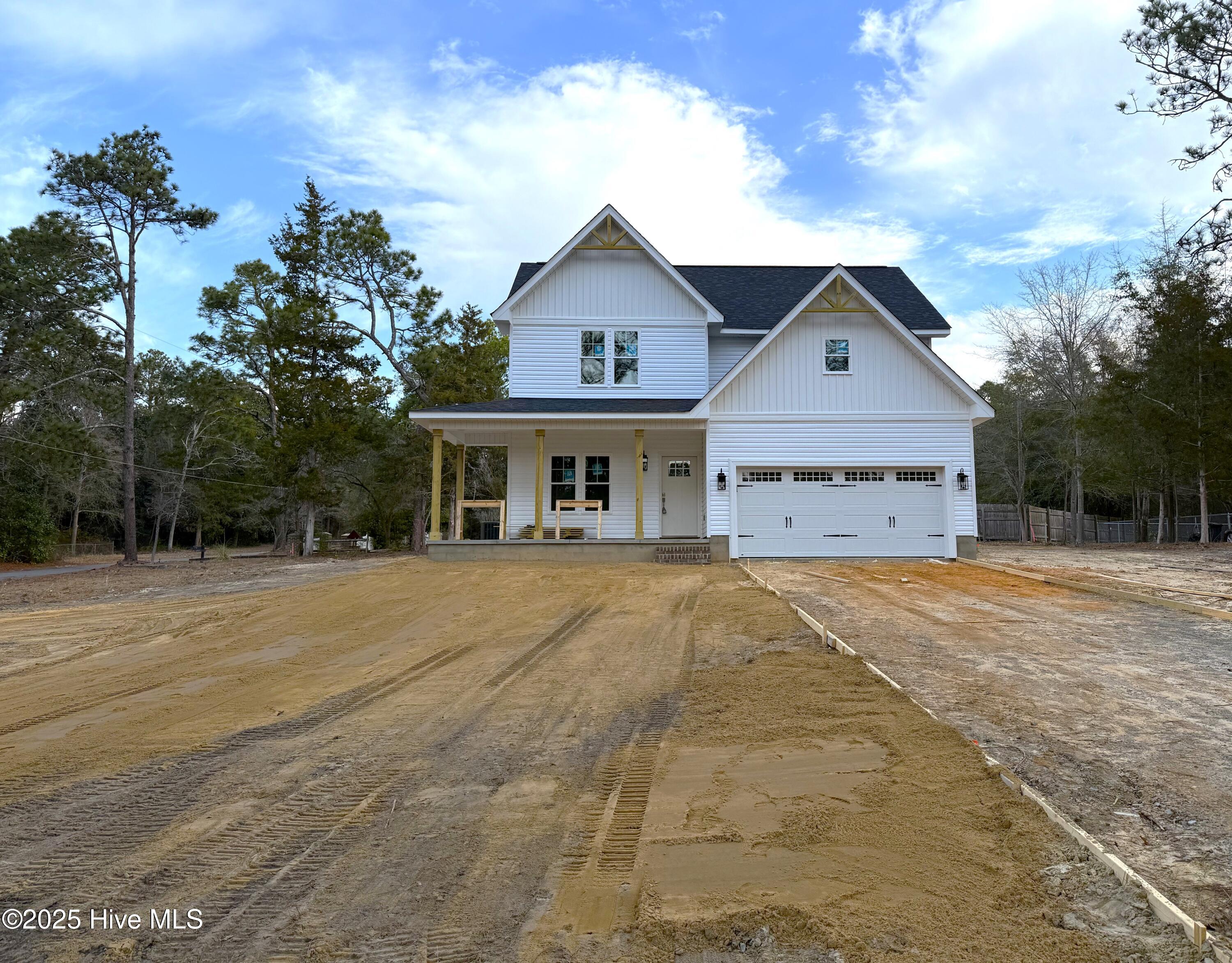 375 W Philadelphia Avenue Property Photo 2