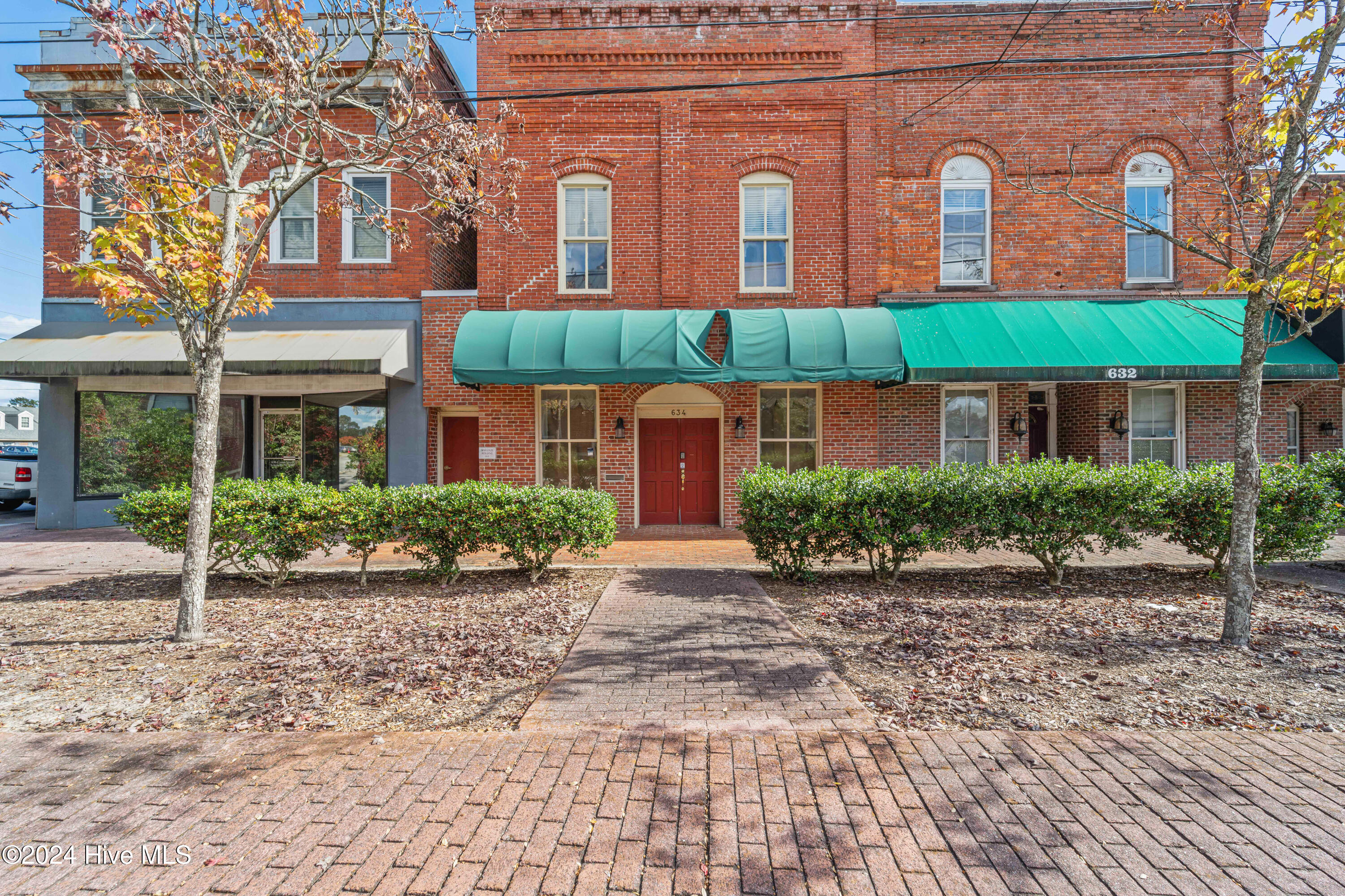 634 Court Street Property Photo 1