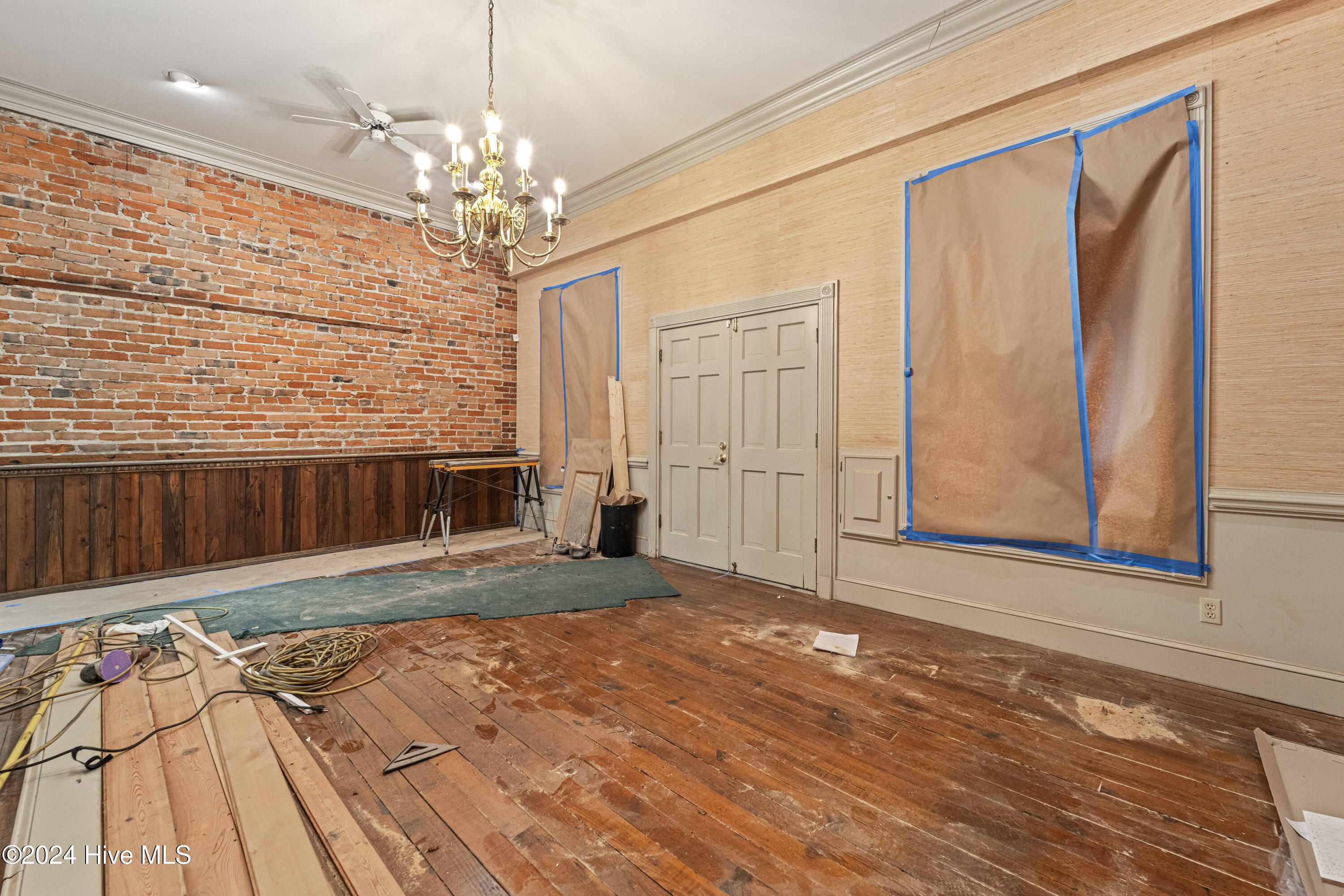 634 Court Street Property Photo 12