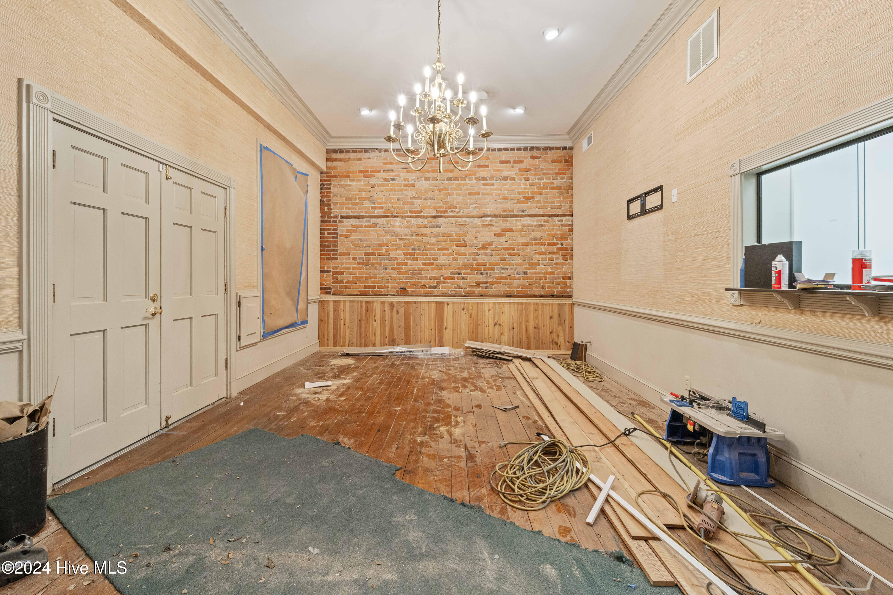 634 Court Street Property Photo 15