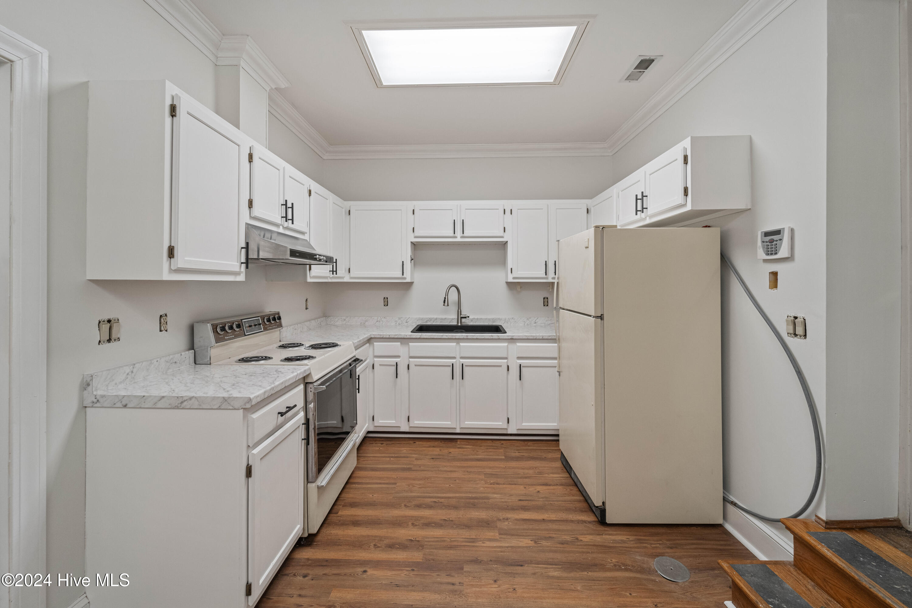 634 Court Street Property Photo 59