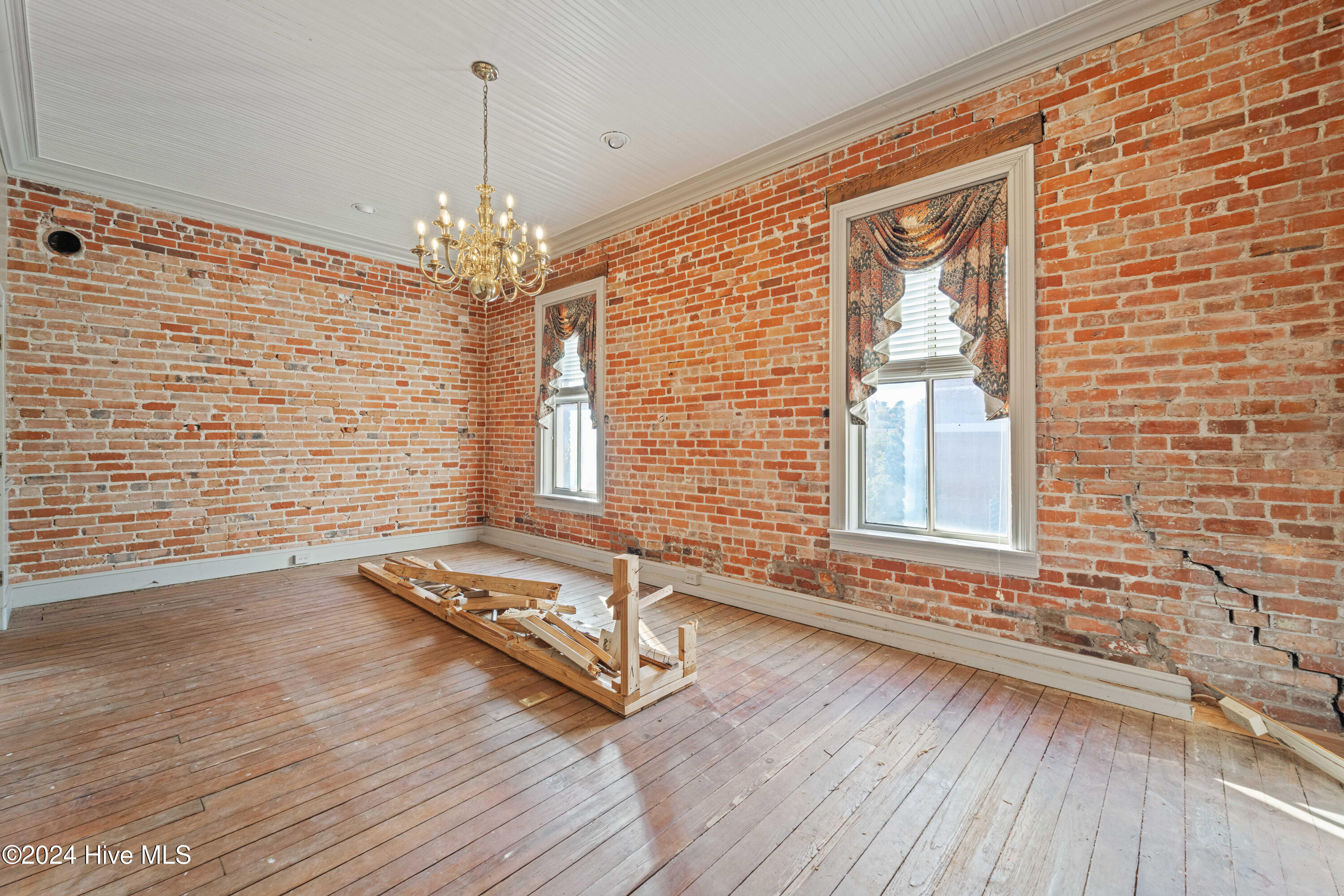 634 Court Street Property Photo 79