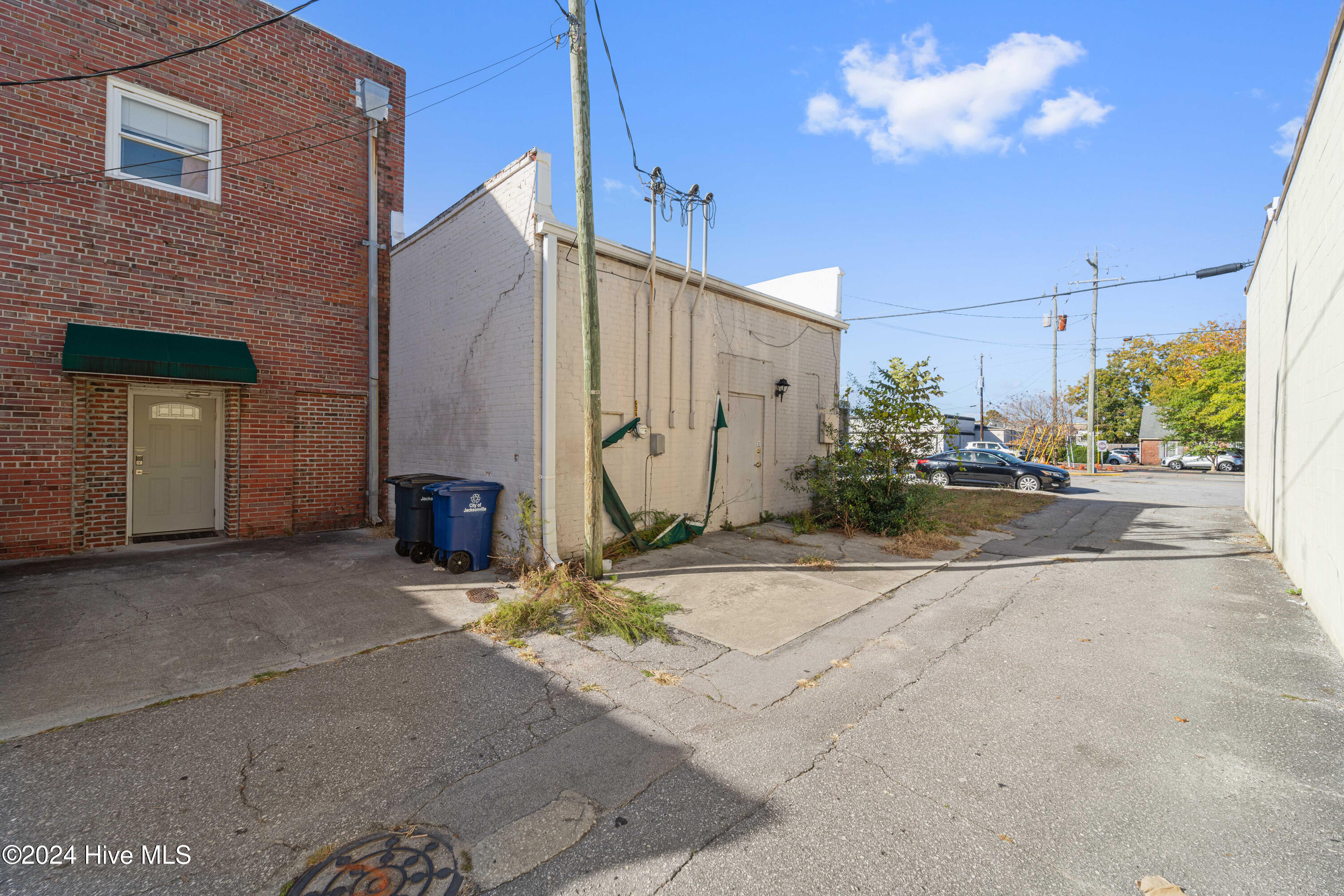 634 Court Street Property Photo 84