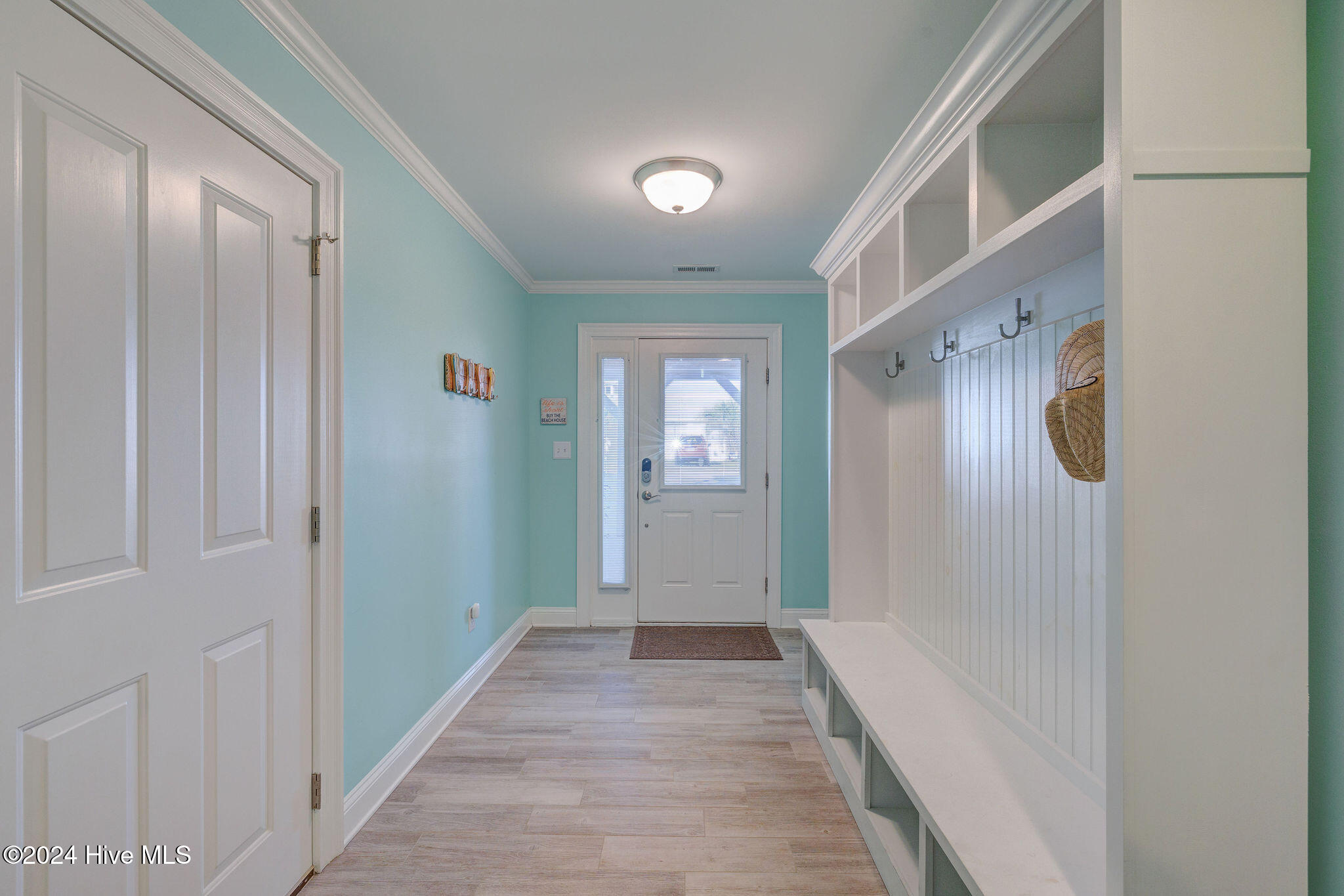 230 Third Avenue A Property Photo 5