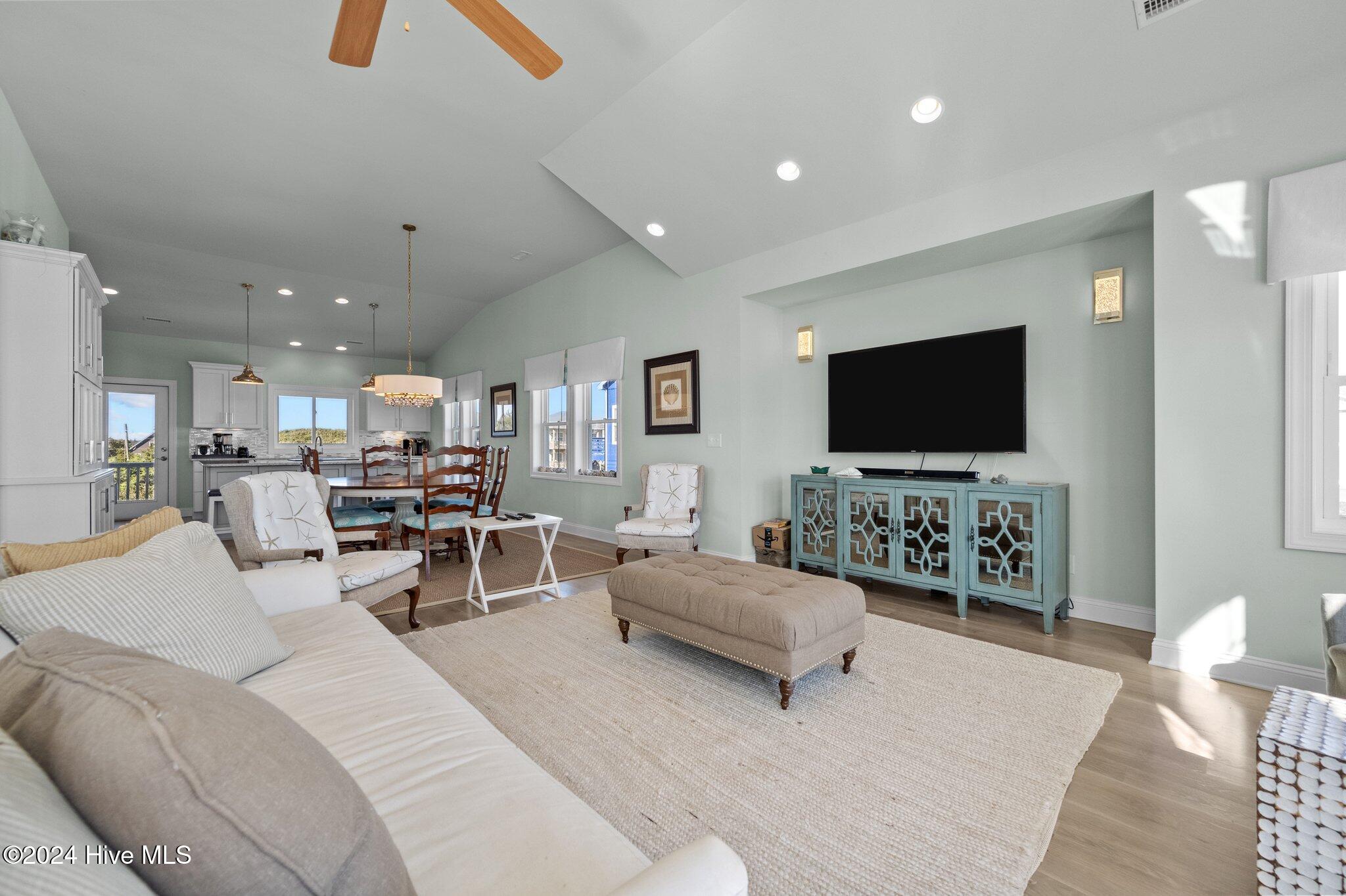 26 Porpoise Place Property Photo 7