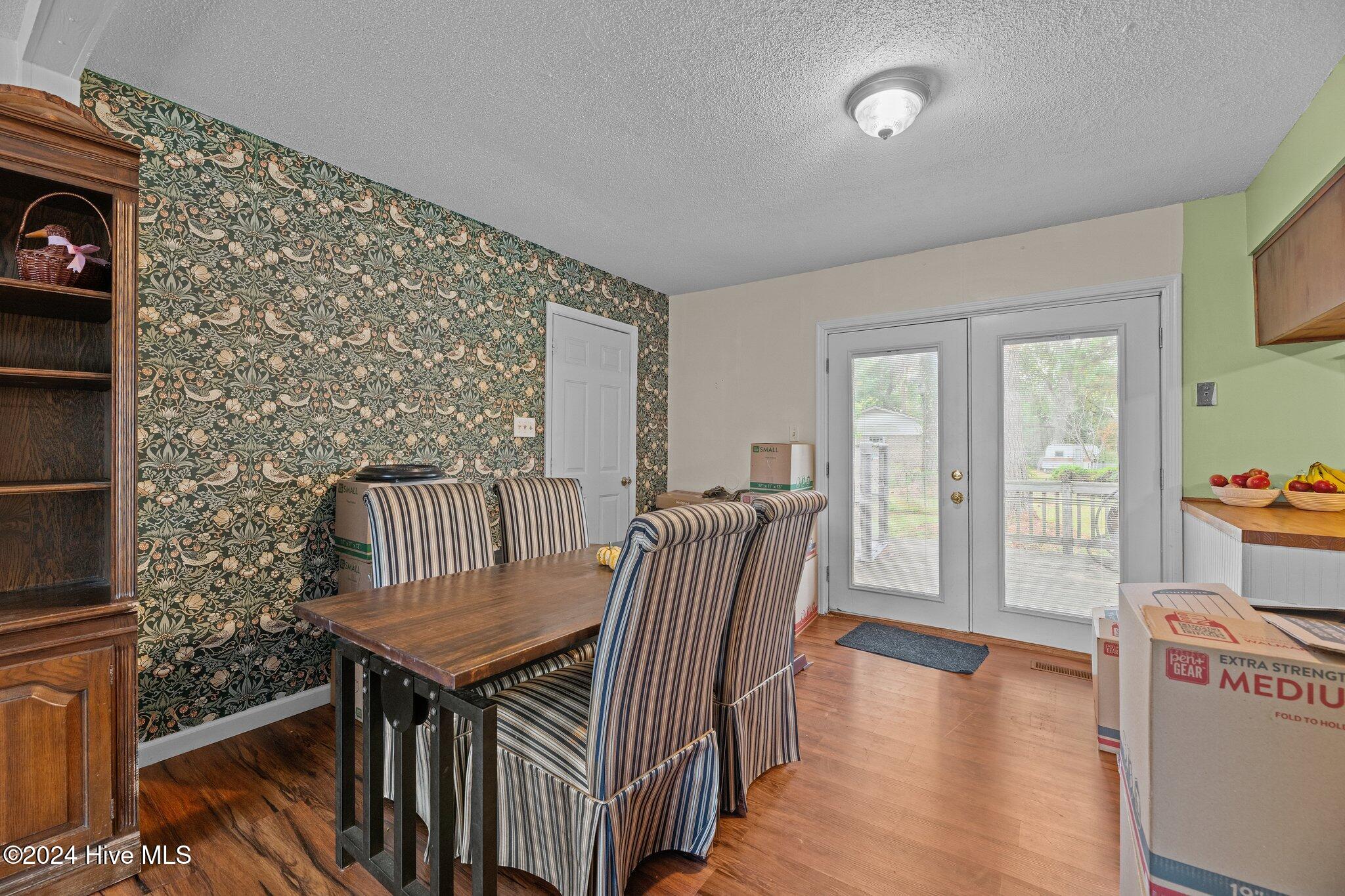 2603 N Hills Drive Property Photo 16