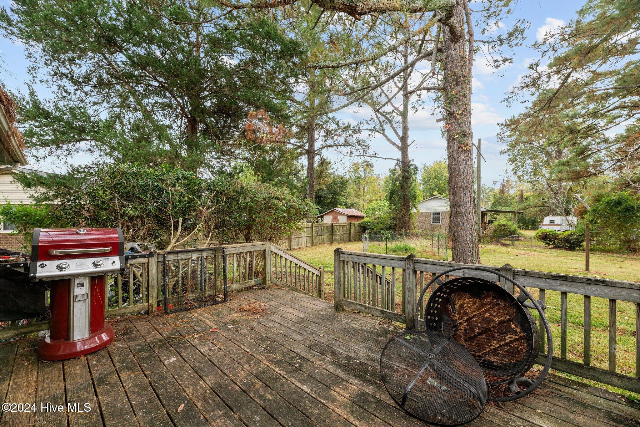 2603 N Hills Drive Property Photo 27
