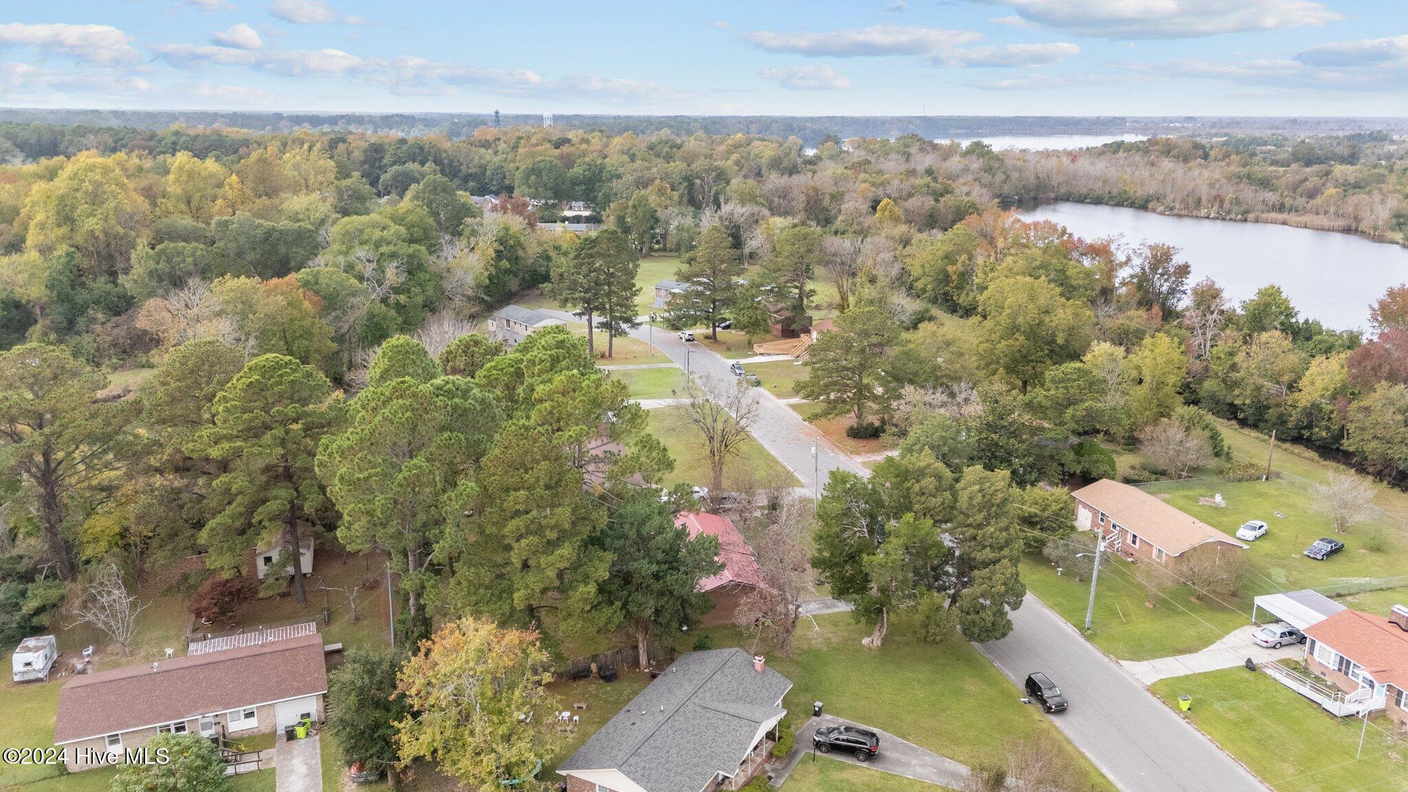 2603 N Hills Drive Property Photo 41