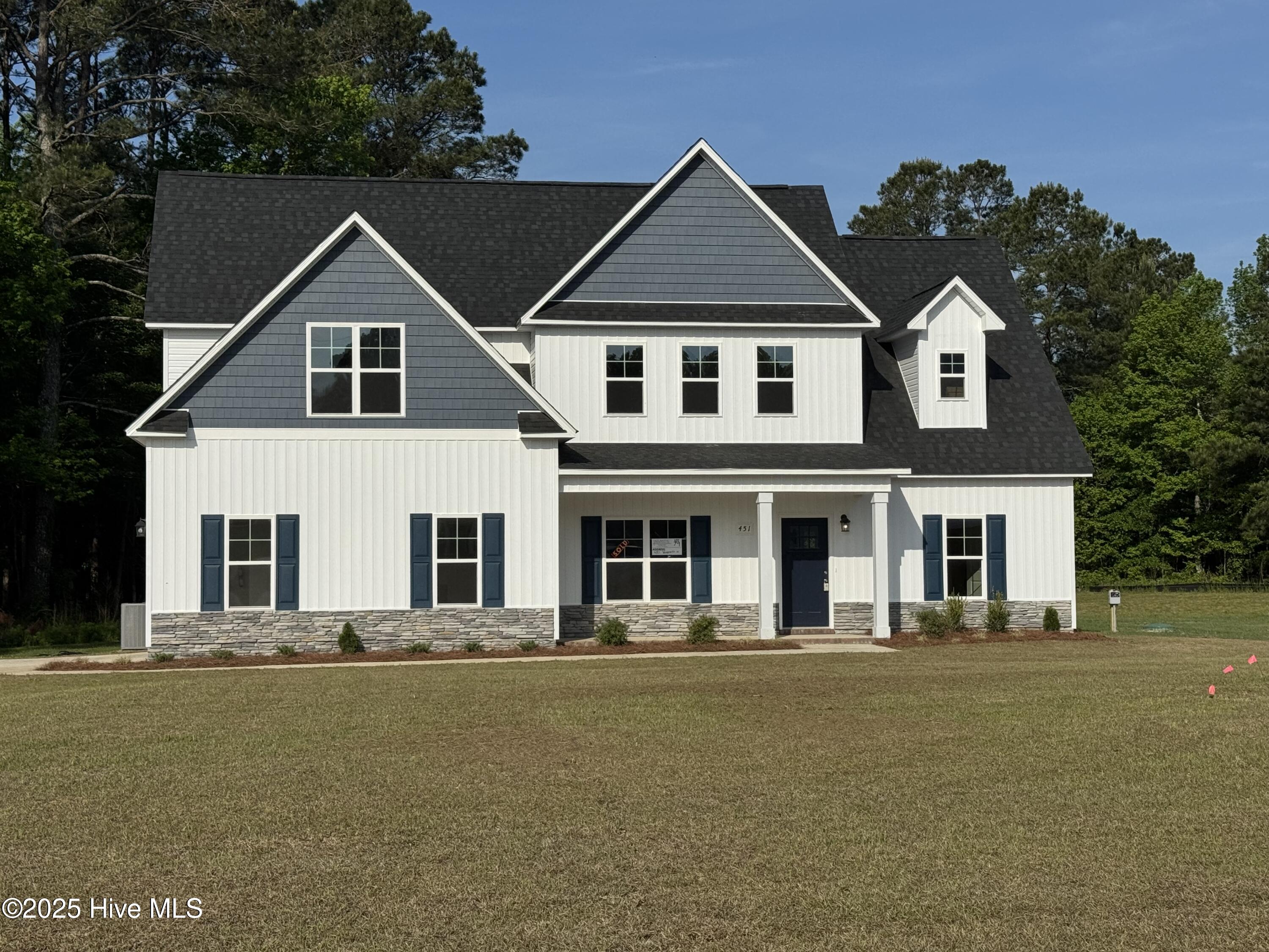 451 Windermere Road Property Photo