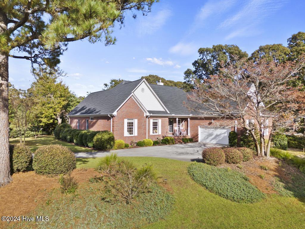 113 Golf Terrace Drive Property Photo 2
