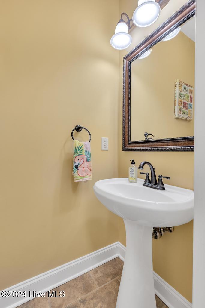 113 Golf Terrace Drive Property Photo 44