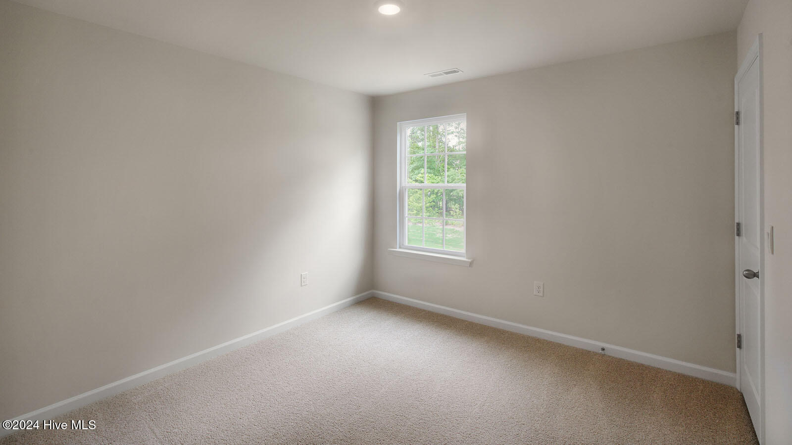 210 Bay Laurel Drive Property Photo 25