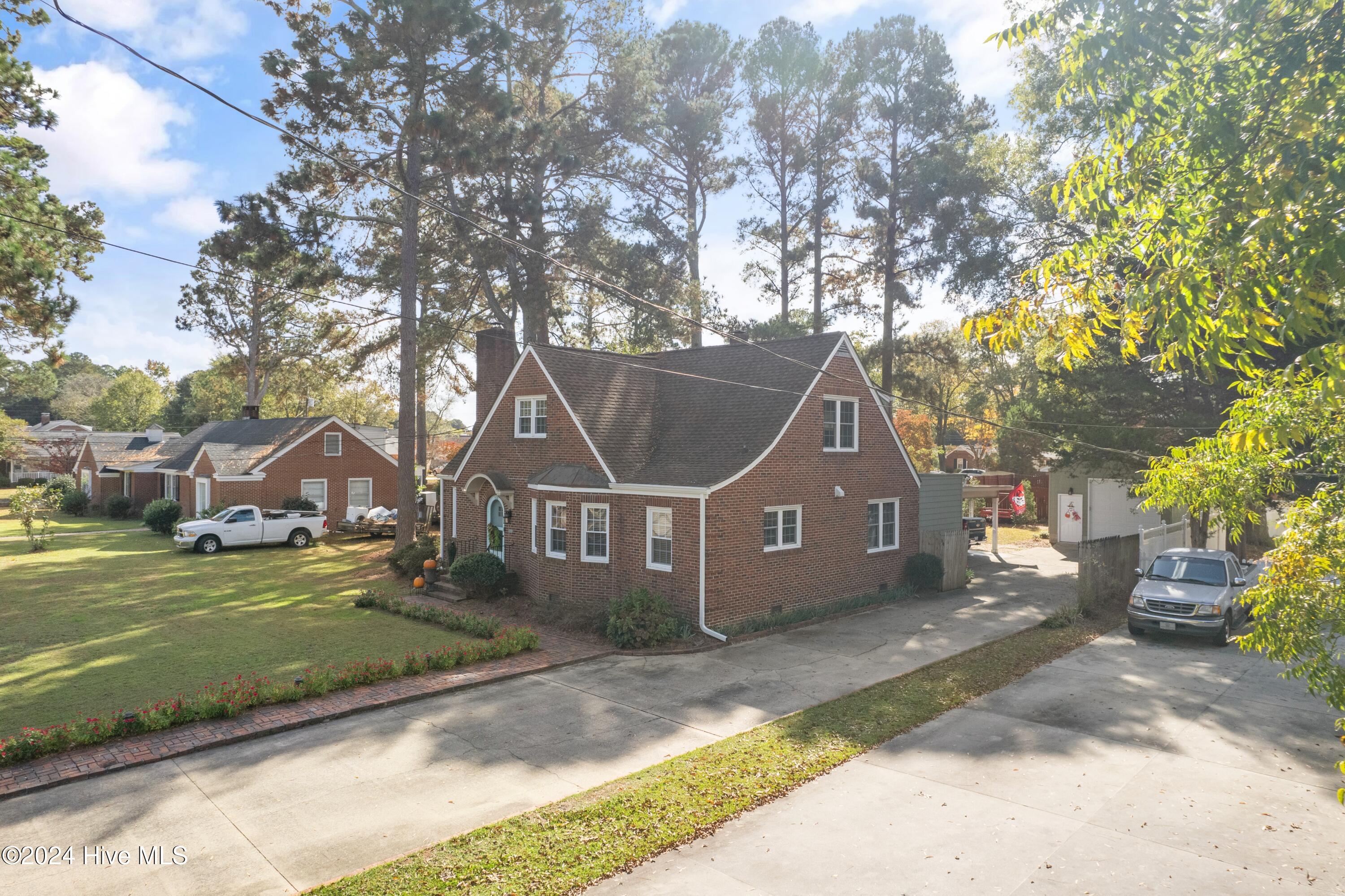 1510 Evergreen Avenue Property Photo 6