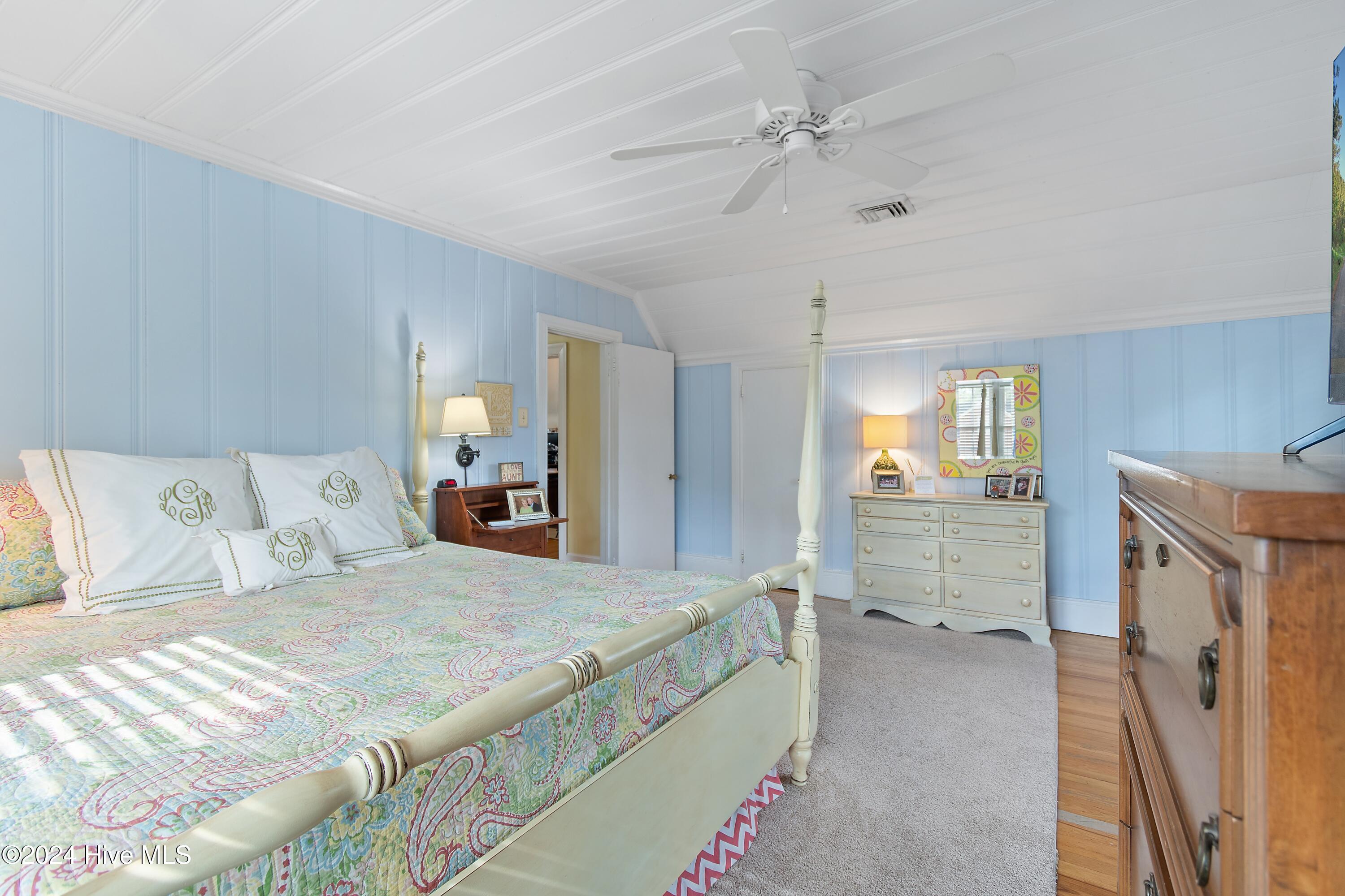 1510 Evergreen Avenue Property Photo 27