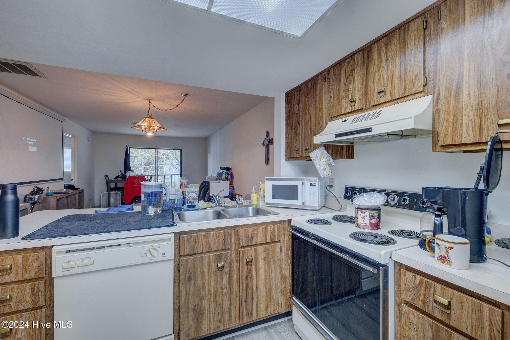 4575 Holly Tree Road Property Photo 10