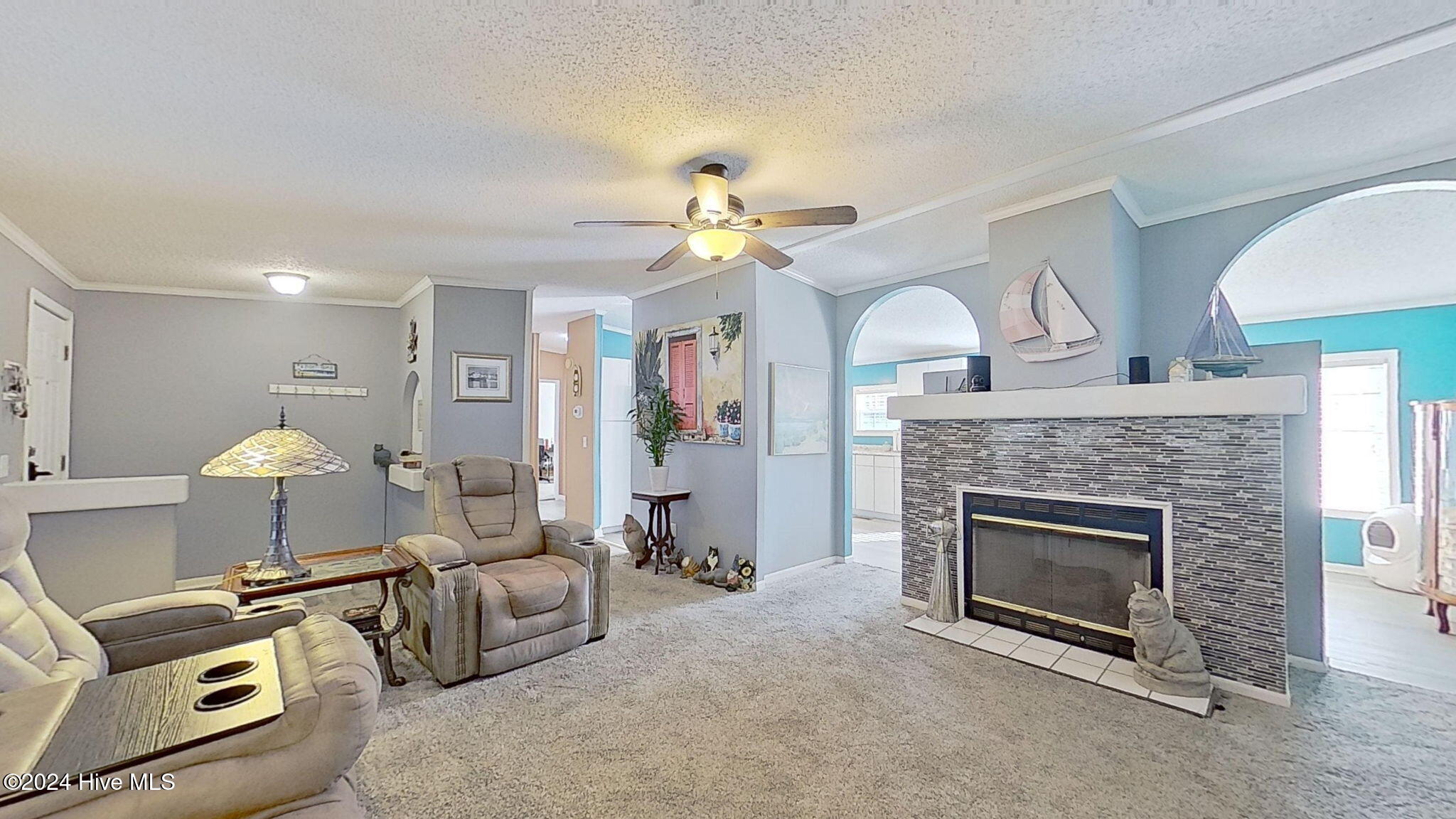 2268 W Tanglewood Drive Property Photo 7
