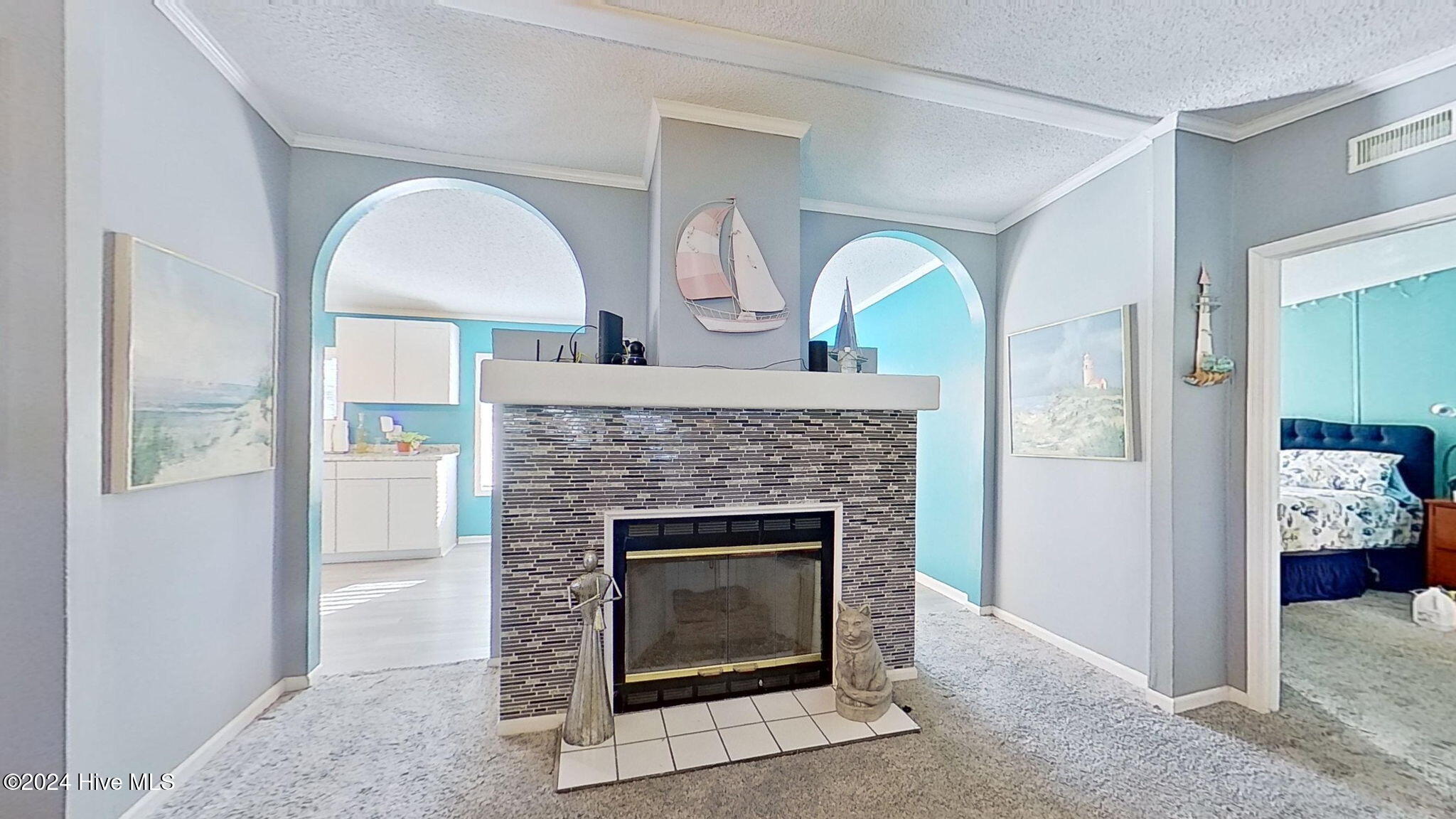 2268 W Tanglewood Drive Property Photo 8