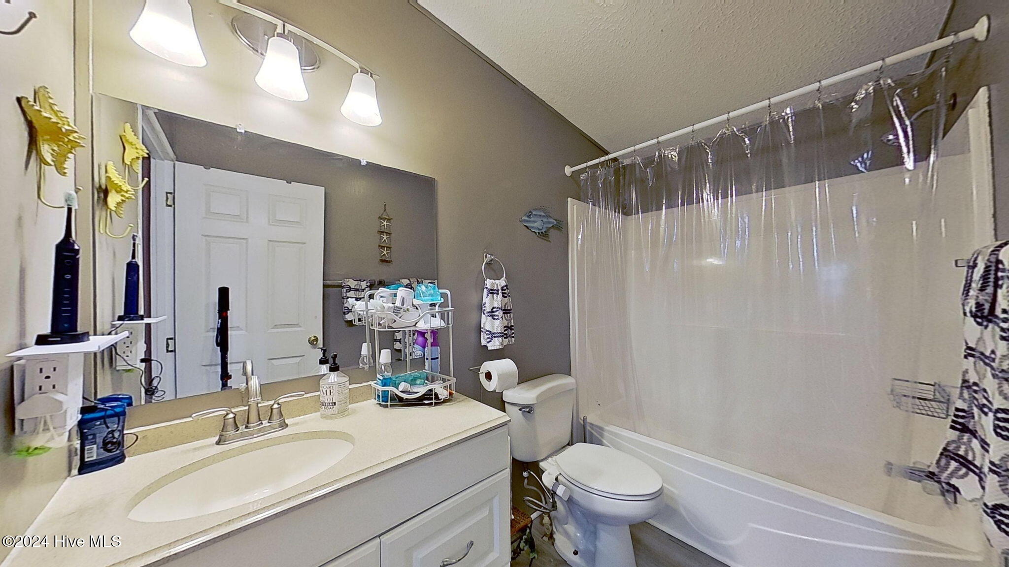 2268 W Tanglewood Drive Property Photo 21