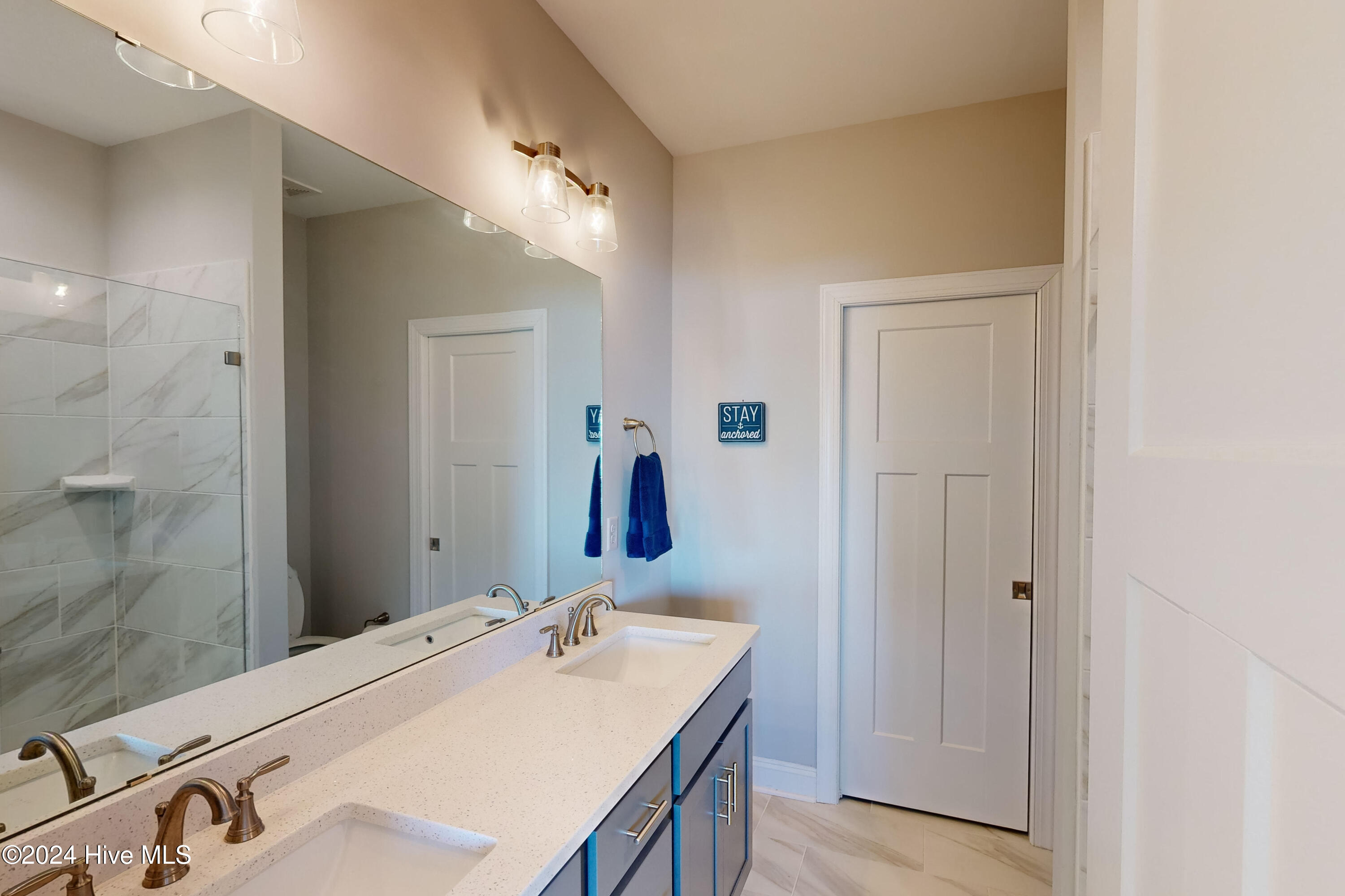 1796 New River Inlet Road Property Photo 24