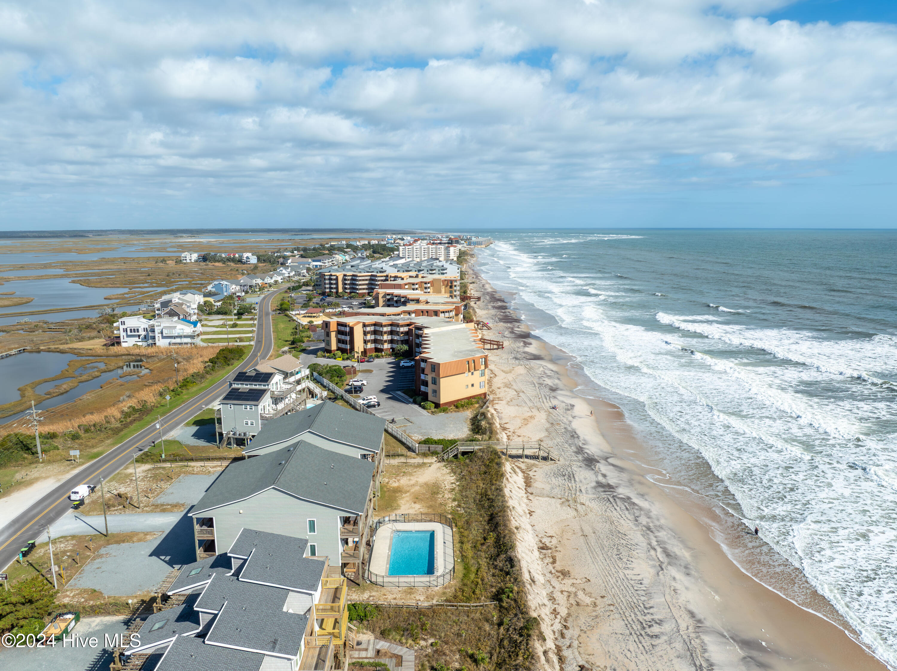 1796 New River Inlet Road Property Photo 38