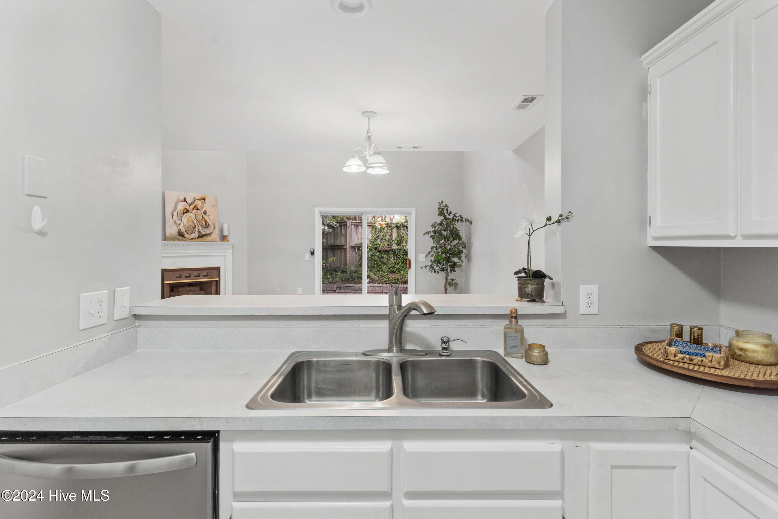 6328 Wrightsville Avenue Apt A2 Property Photo 11