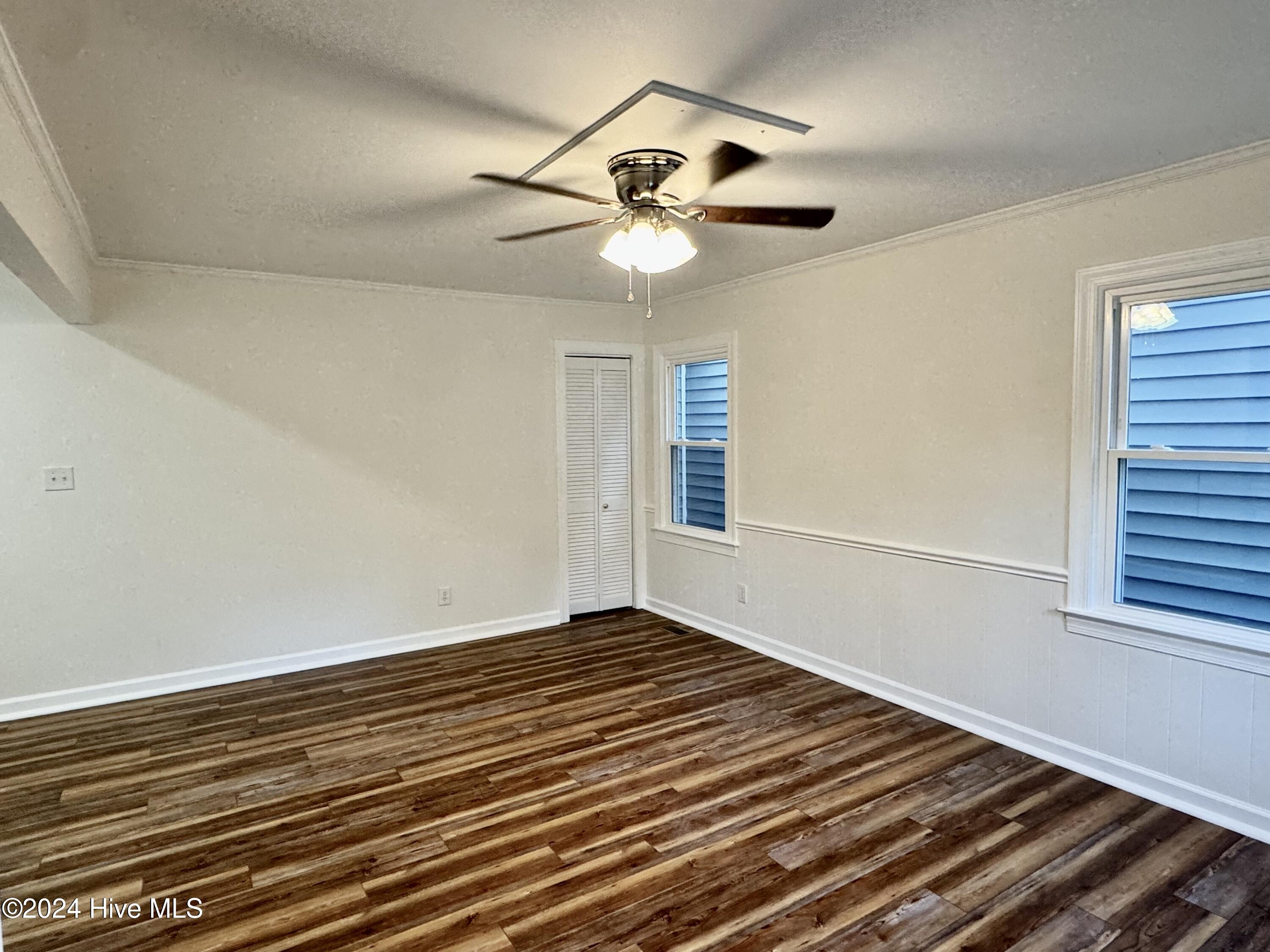 2443 Creekside Road Property Photo 15