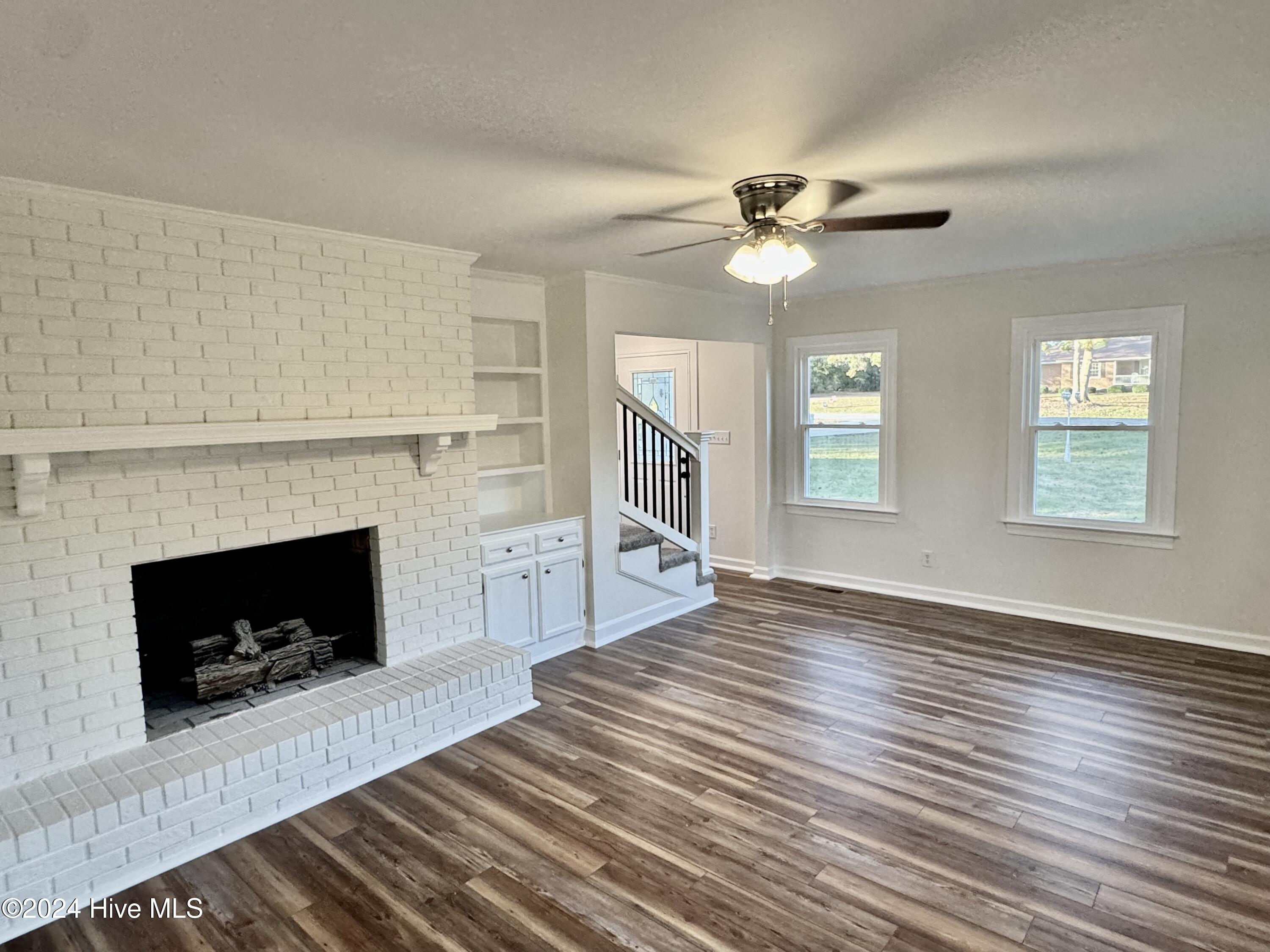 2443 Creekside Road Property Photo 17
