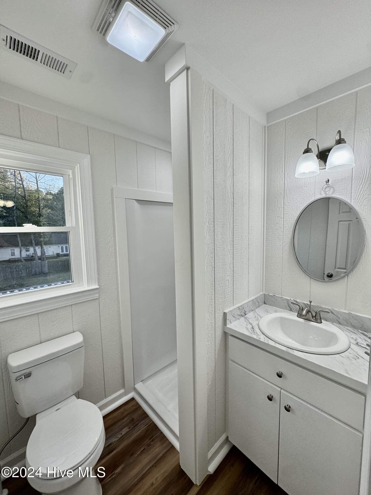 2443 Creekside Road Property Photo 23