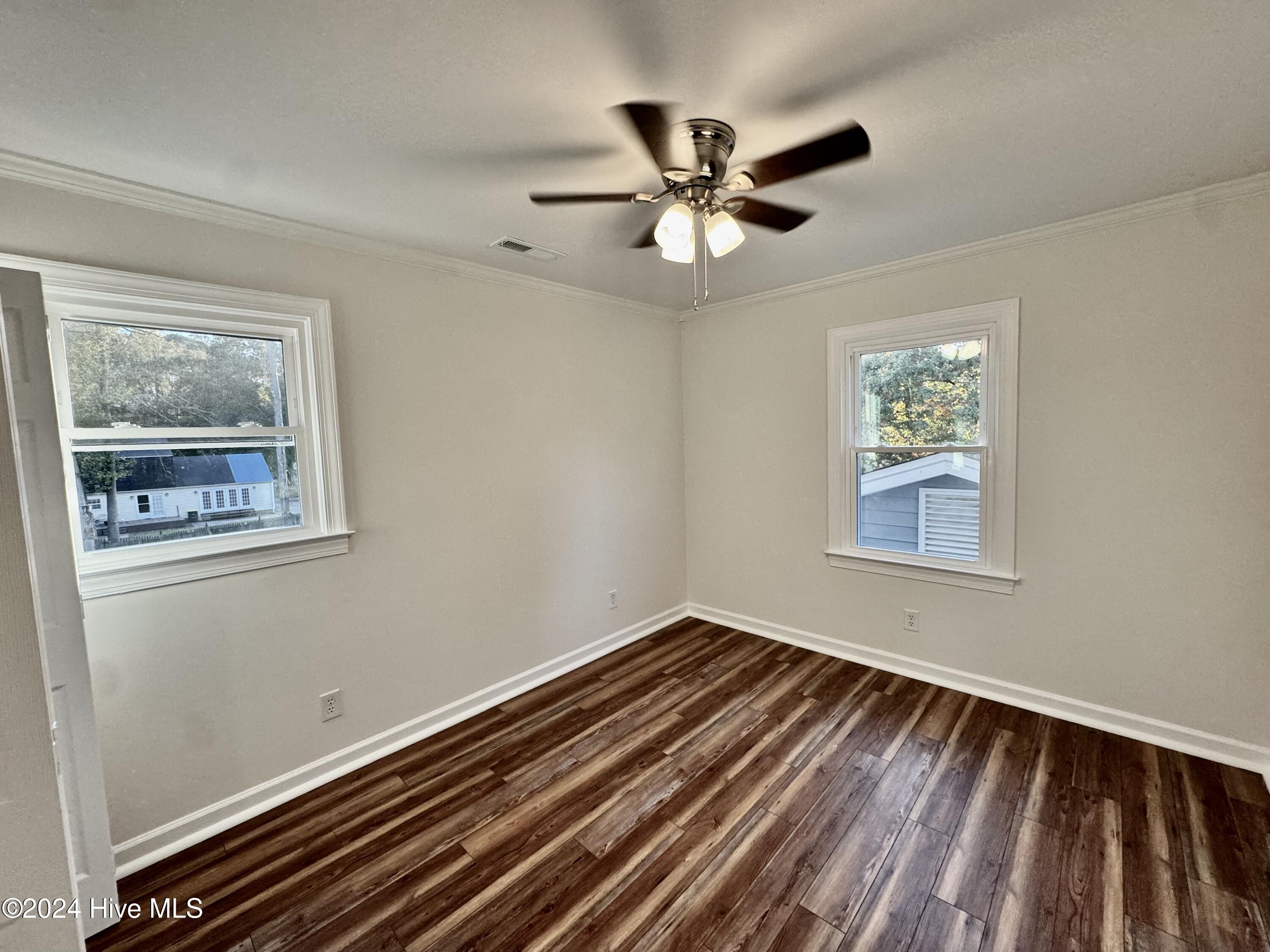 2443 Creekside Road Property Photo 24