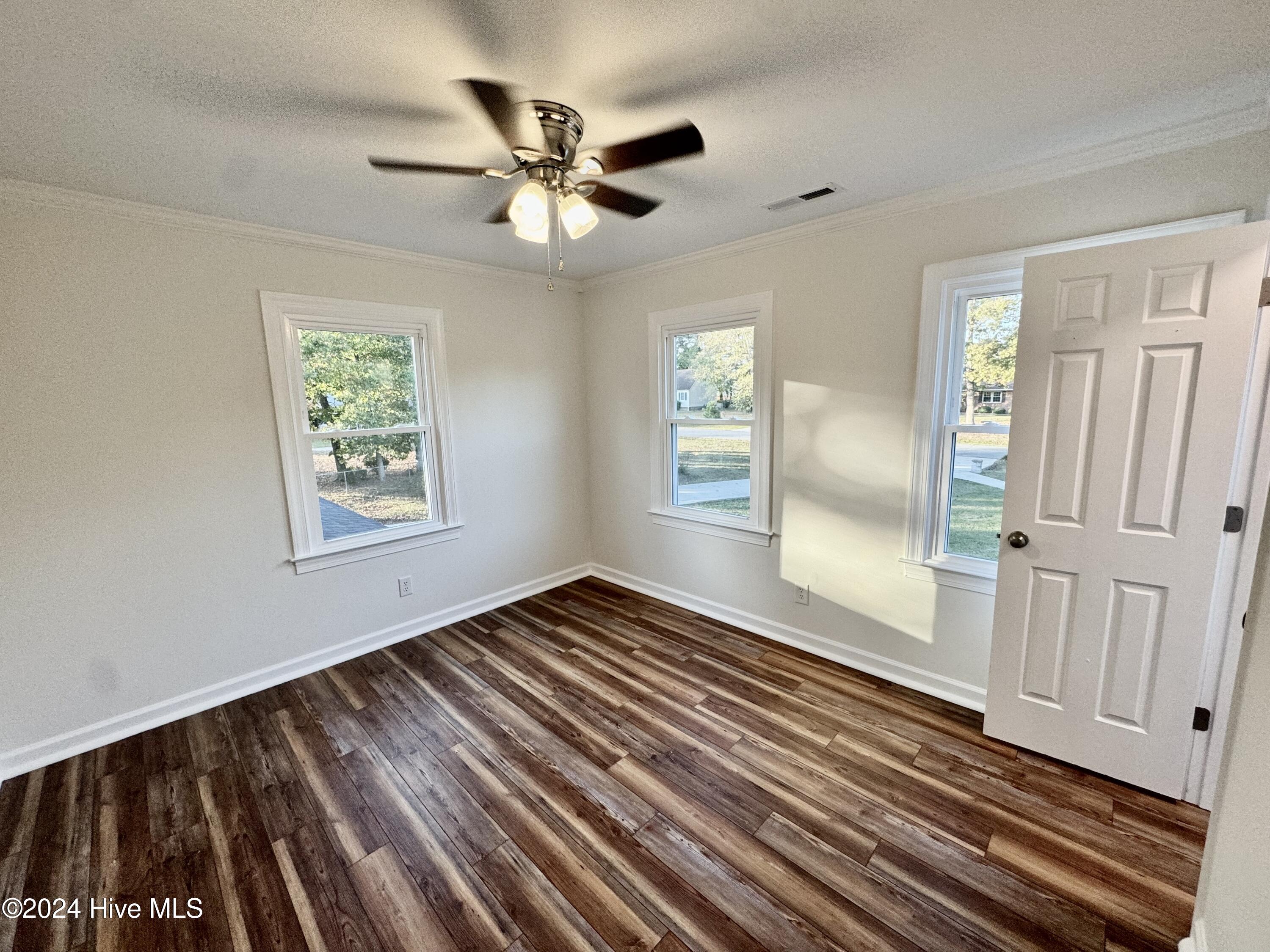 2443 Creekside Road Property Photo 26