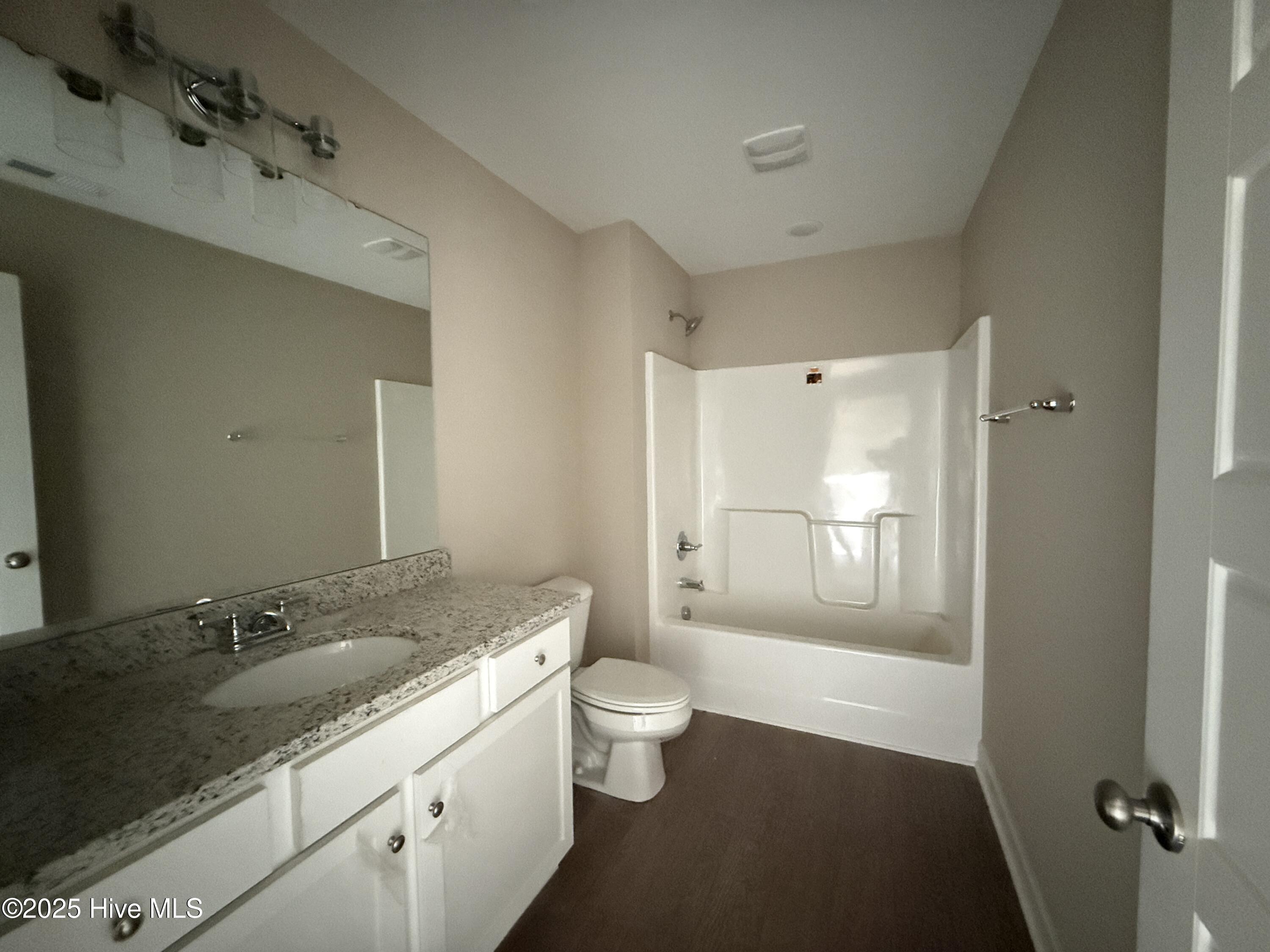 48 Silver Court Property Photo 13