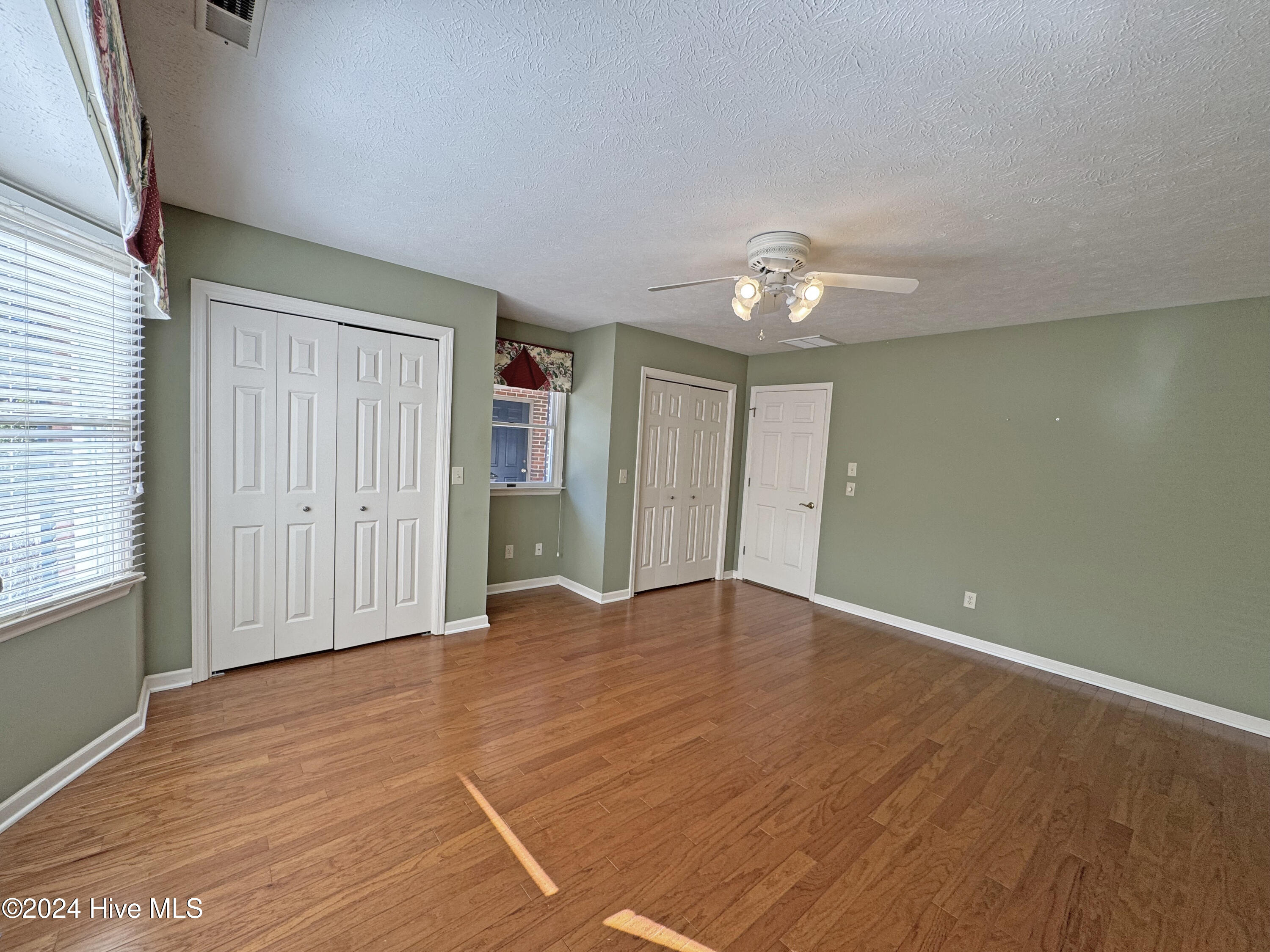 25 Gull Lane Property Photo 16