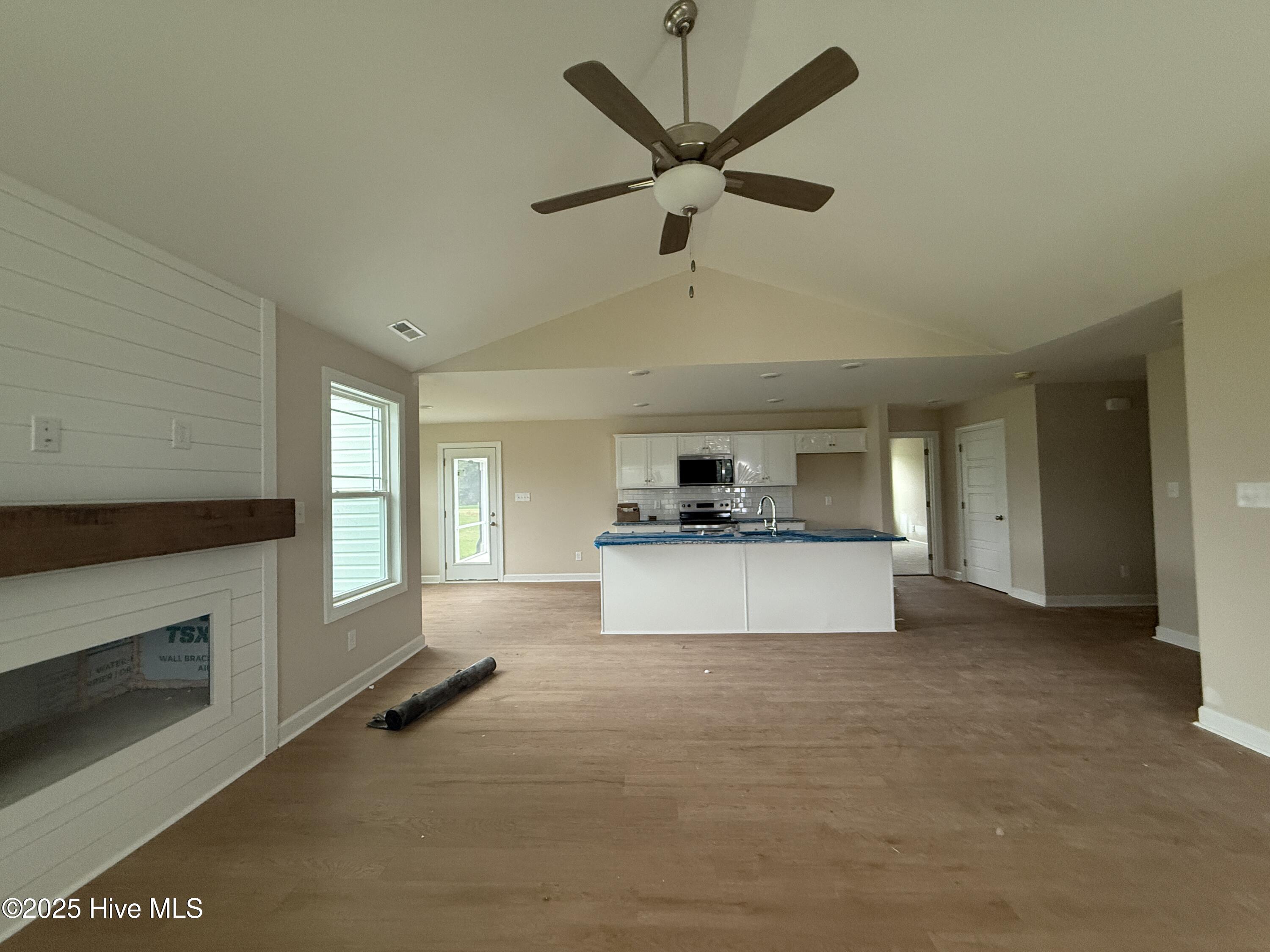 47 Silver Court Property Photo 3