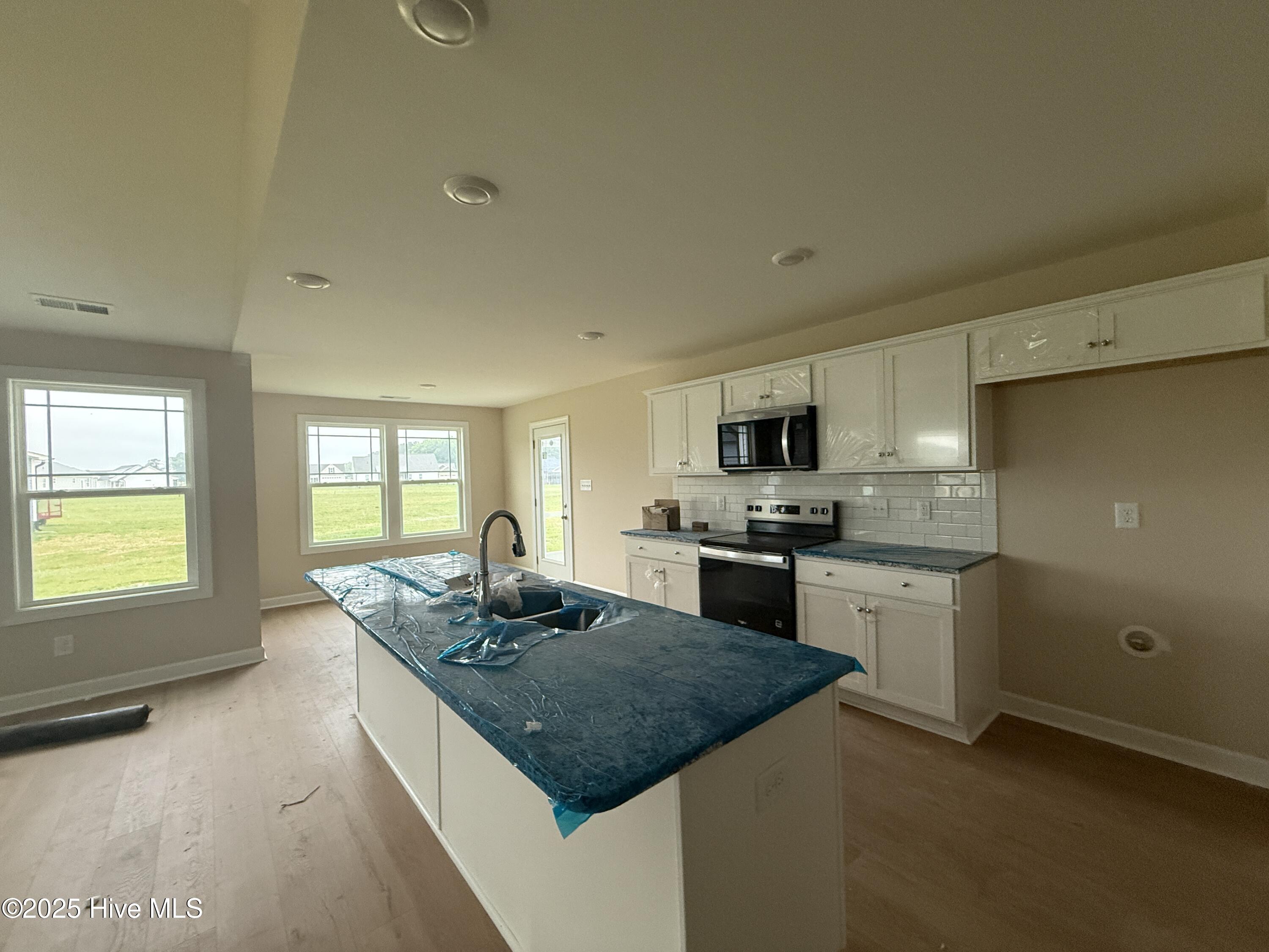 47 Silver Court Property Photo 4