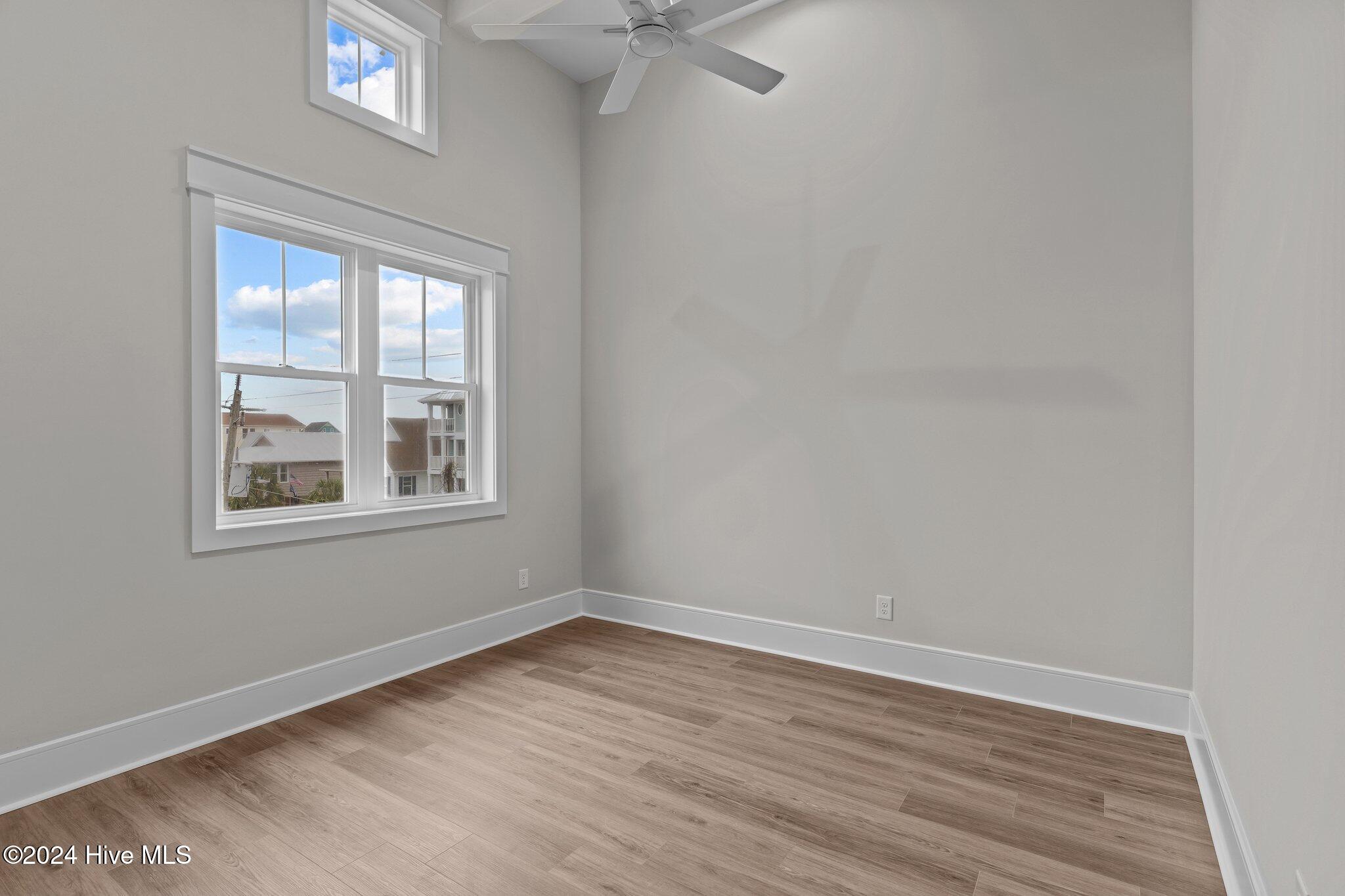 908 Second Street Unit 2 Property Photo 33