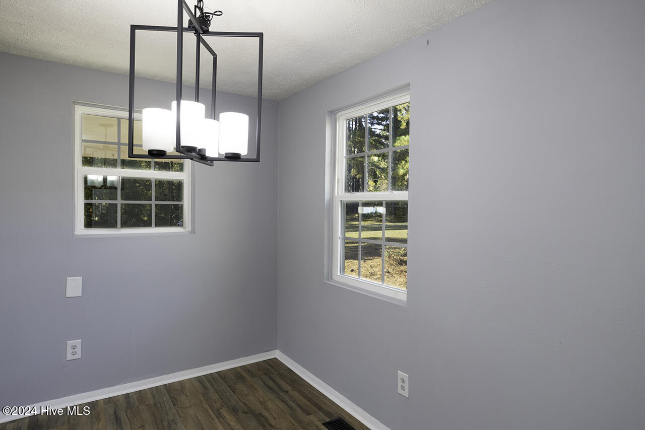 4050 Doc Bennett Road Property Photo 14