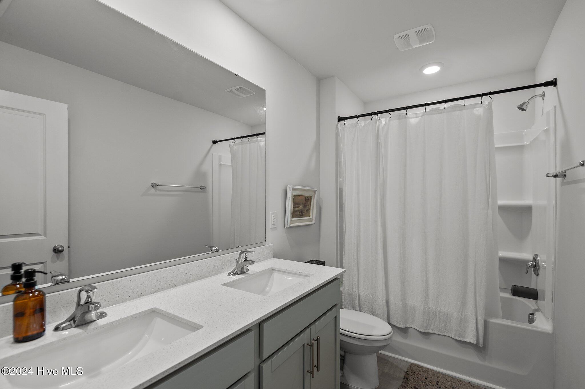 4437 Marthas Village Lane Property Photo 24