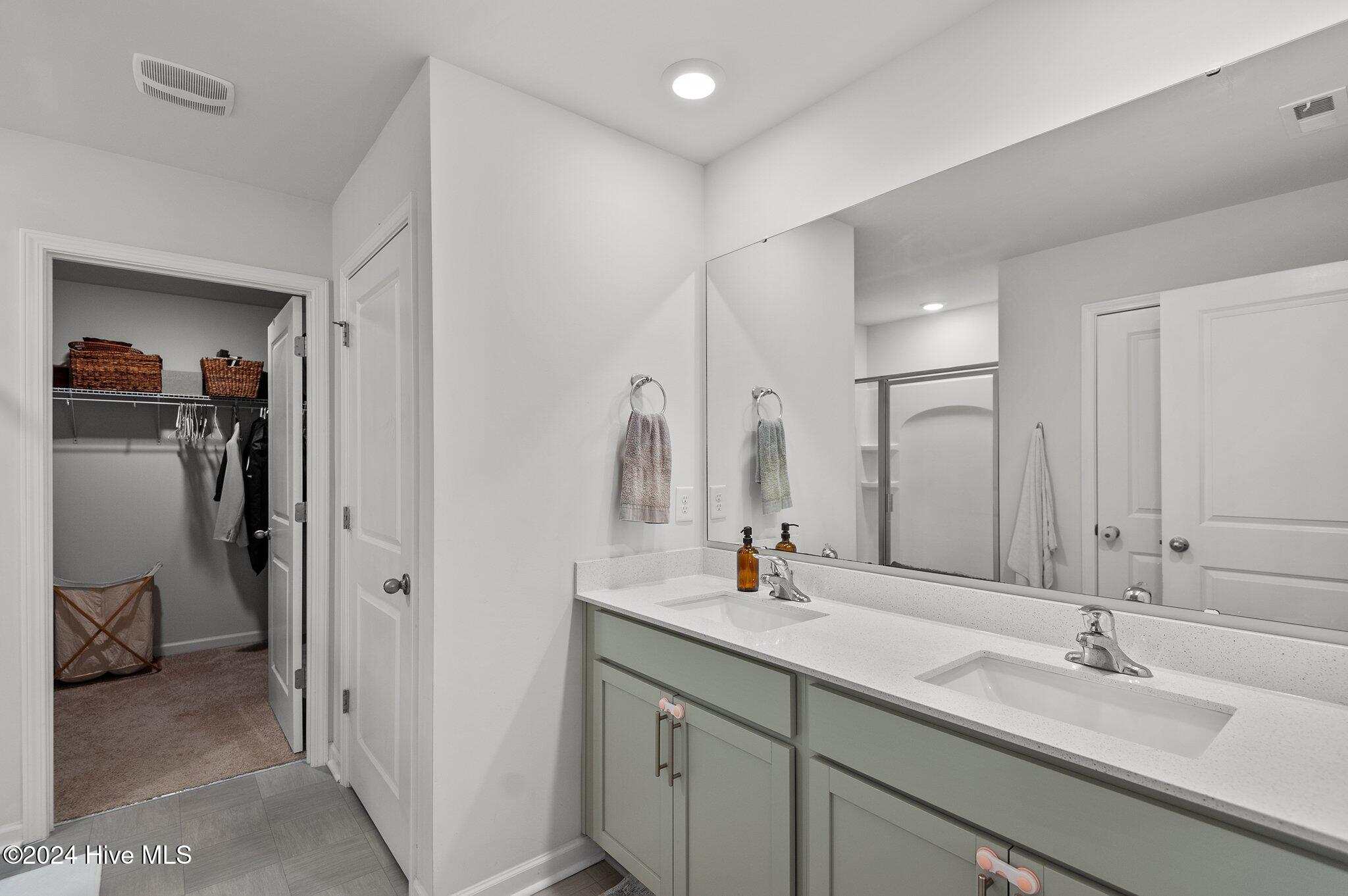 4437 Marthas Village Lane Property Photo 26