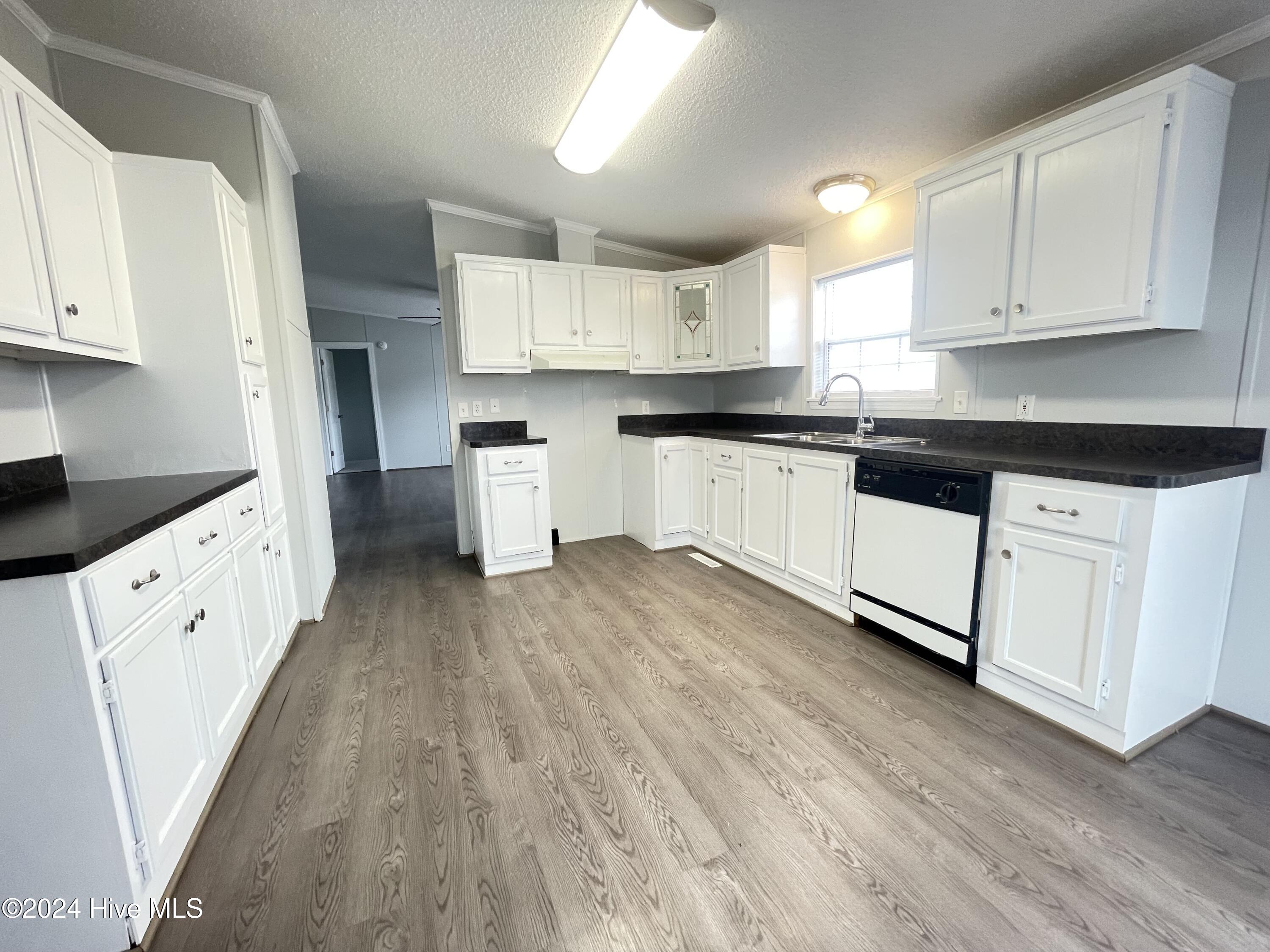 108 Stone Glen Road Property Photo 6