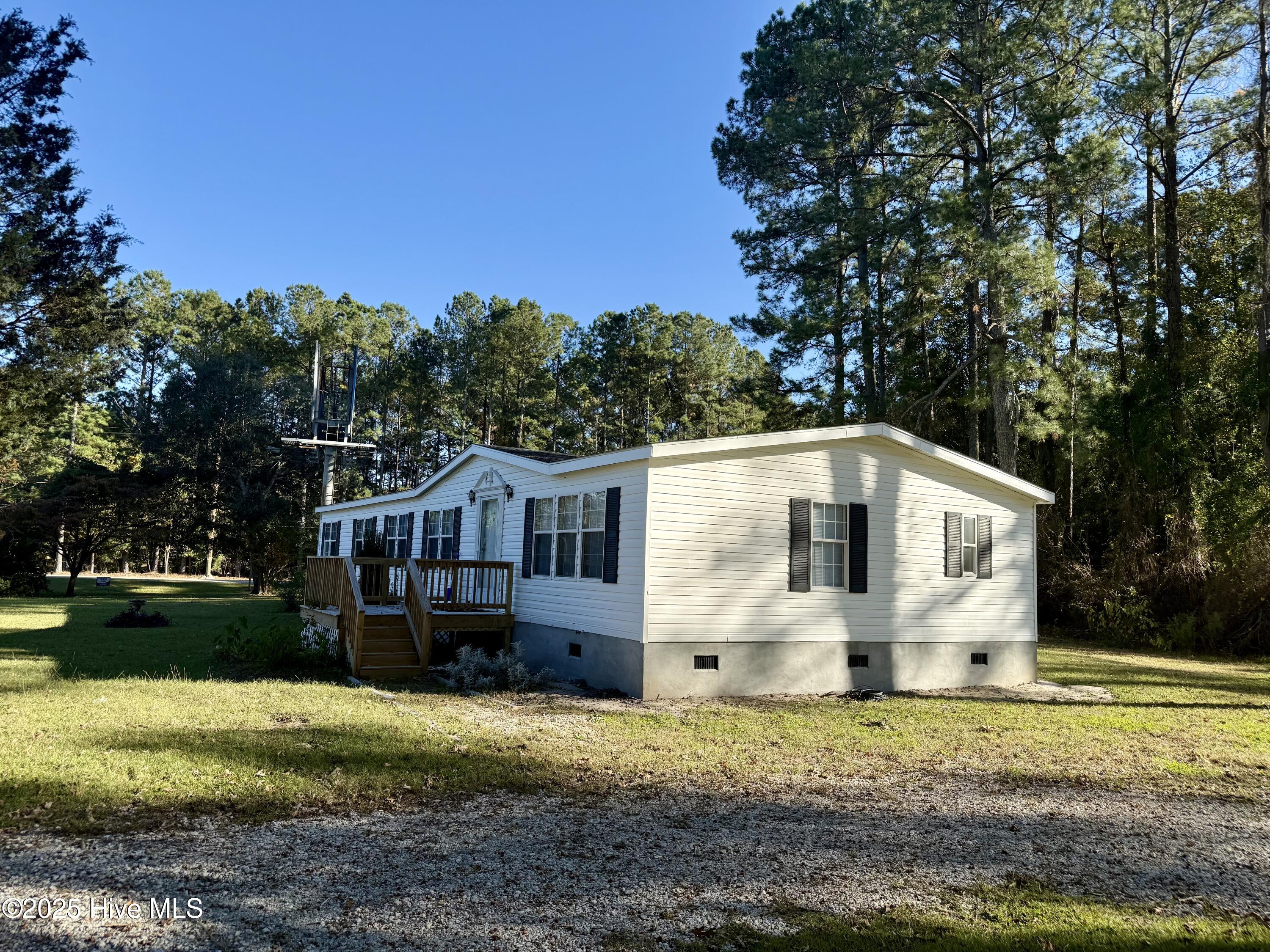 930 Willis Neck Road Property Photo 1