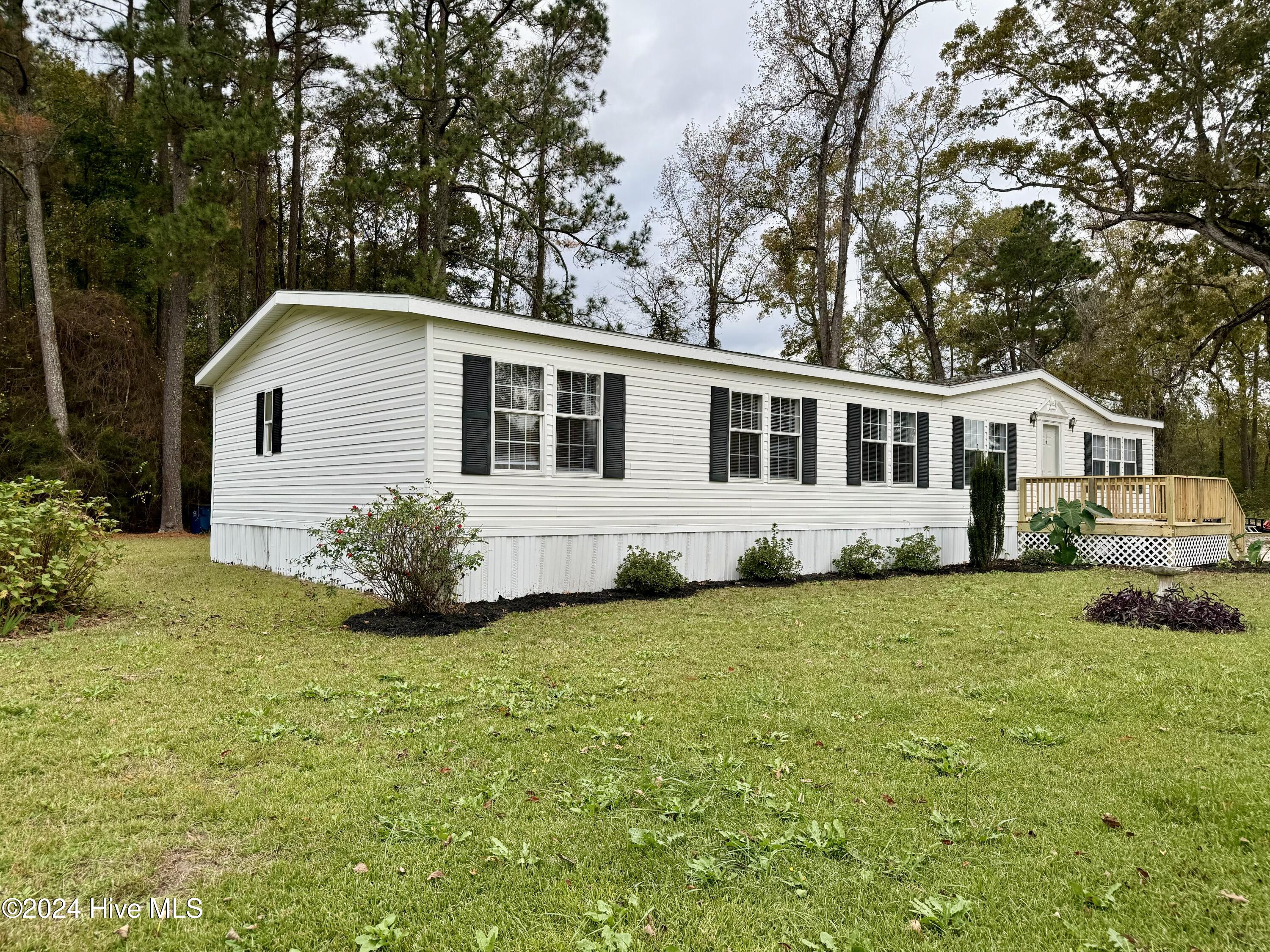 930 Willis Neck Road Property Photo 3